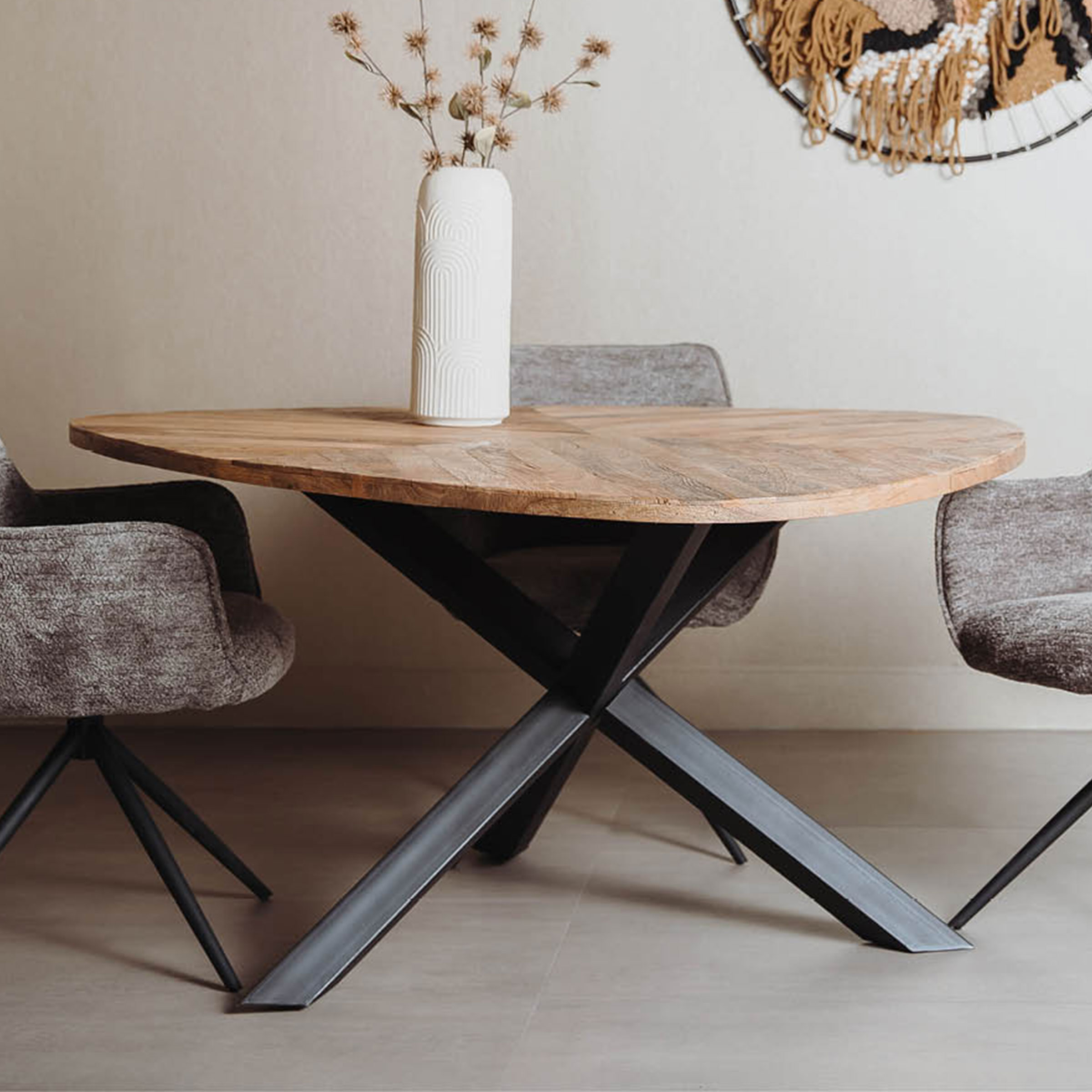 Tower Living Driehoekige Eettafel 'Trivero' Mangohout, 150 x 150cm