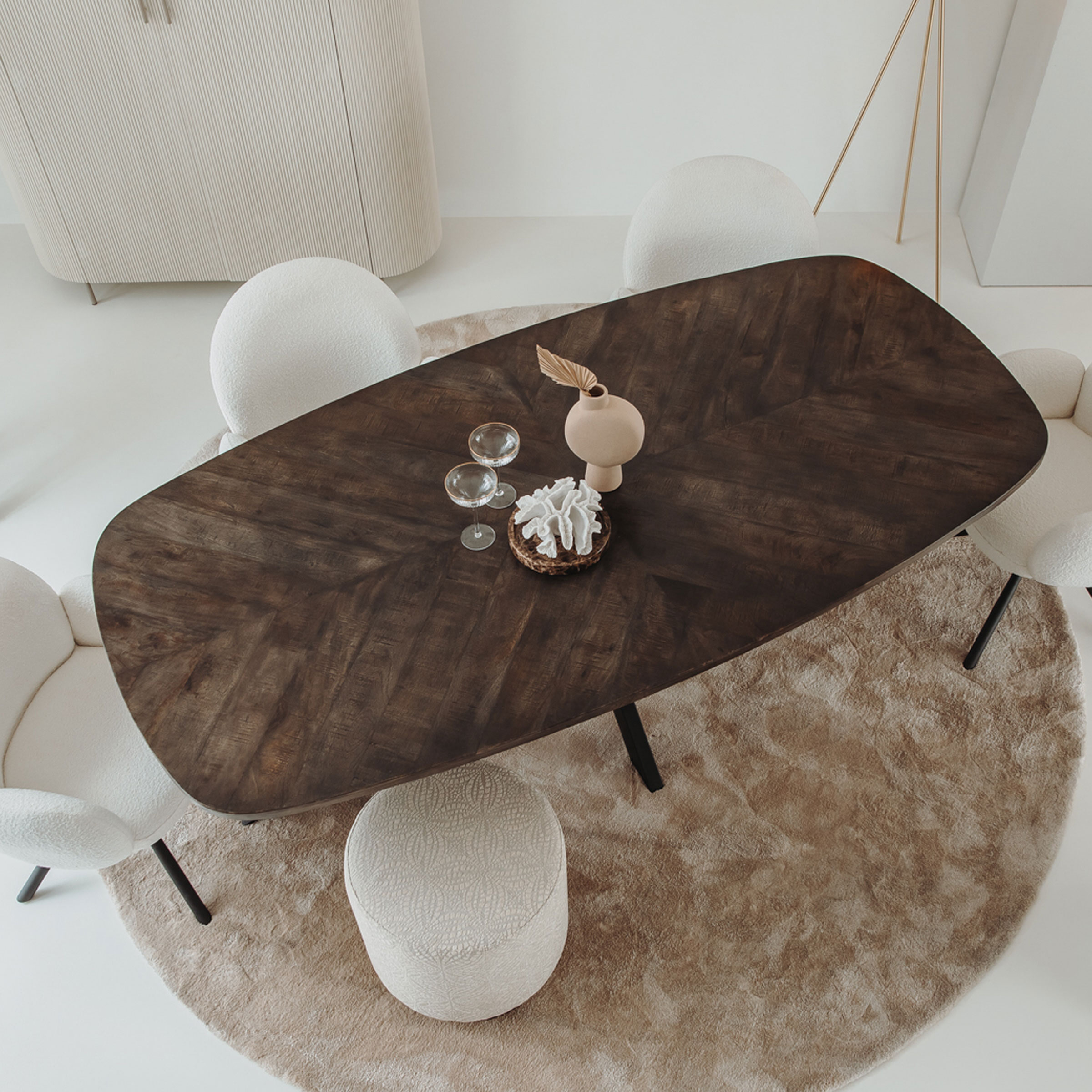 Tower Living Eettafel Silvi Deens ovaal, Mangohout, 180 x 100cm - Bruin - Japandi