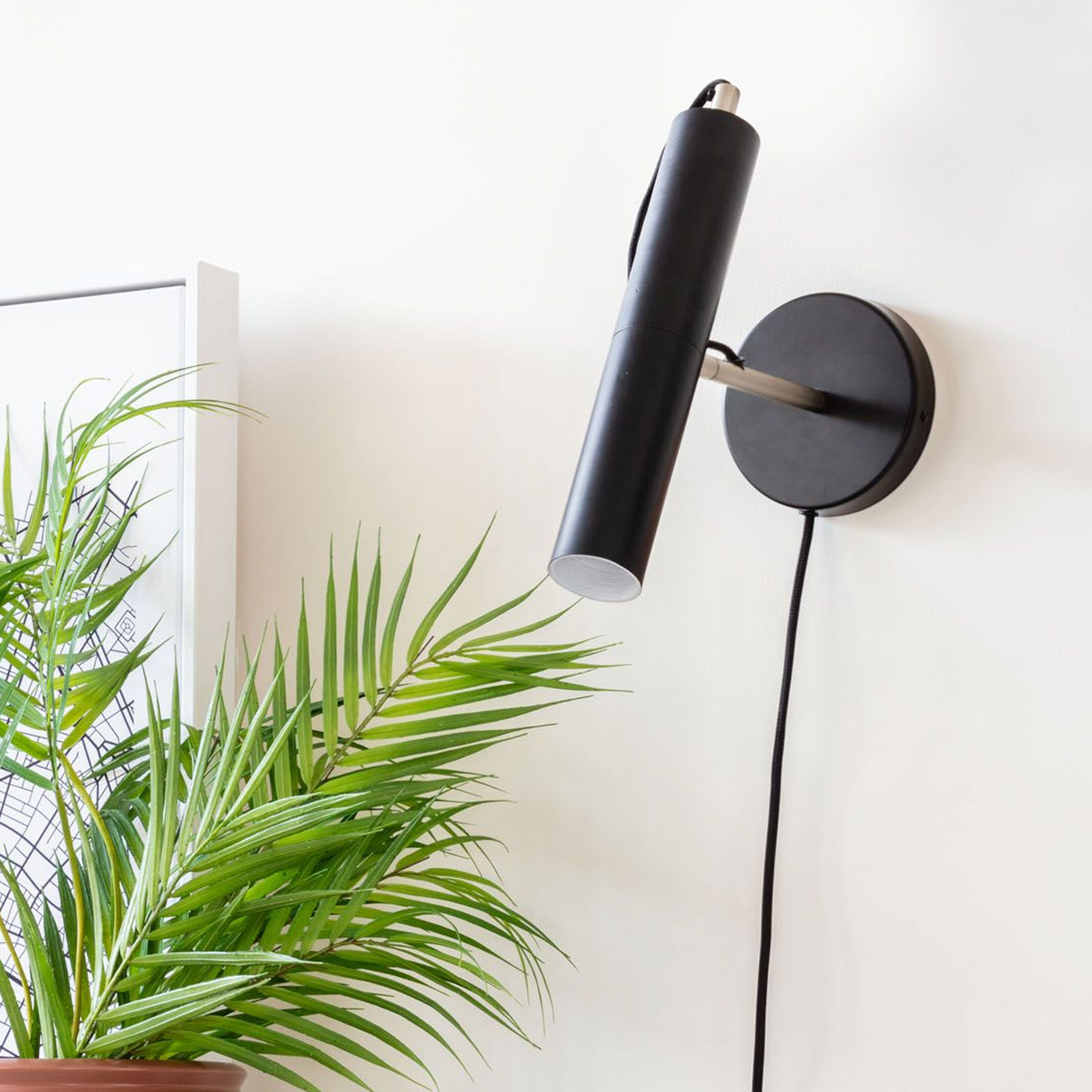 Kave Home Wandlamp 'Maude', kleur Zwart Kave Home Wandlamp 'Maude', kleur Zwart