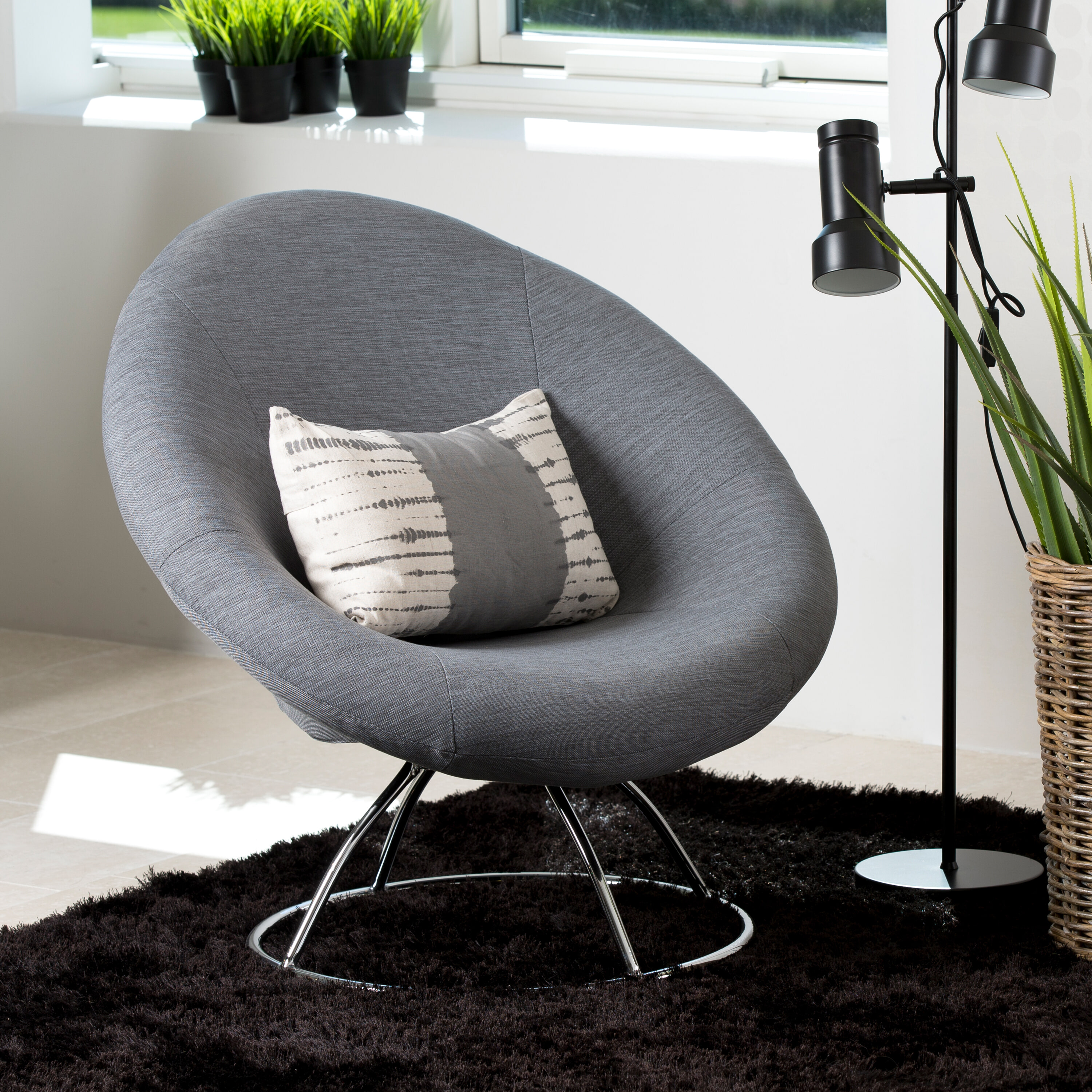 Bendt Fauteuil 'Wilhelm' kleur lichtgrijs
