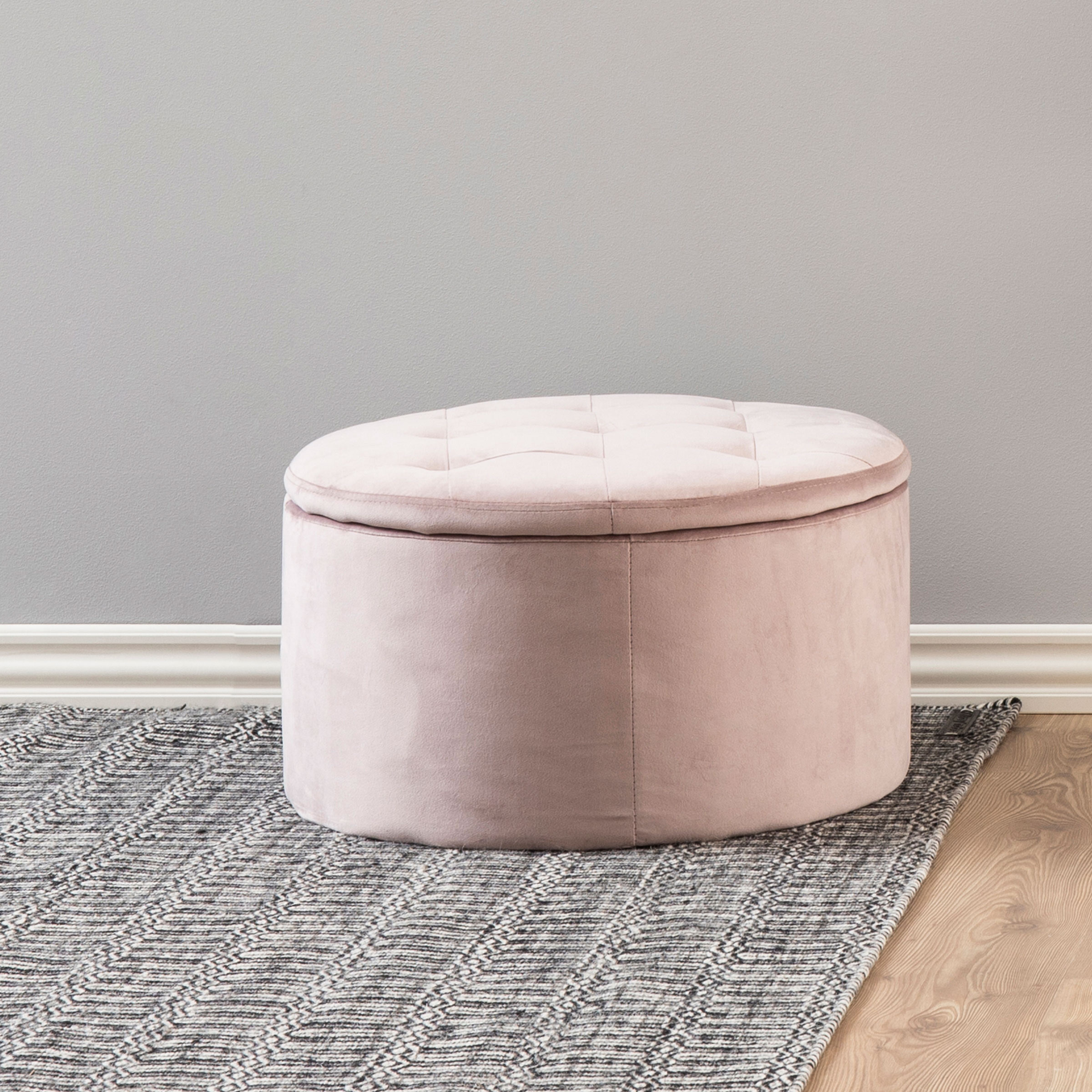 Bendt Poef 'Elith' Velvet, kleur Dusty Rose Bendt Poef 'Elith' Velvet, kleur Dusty Rose