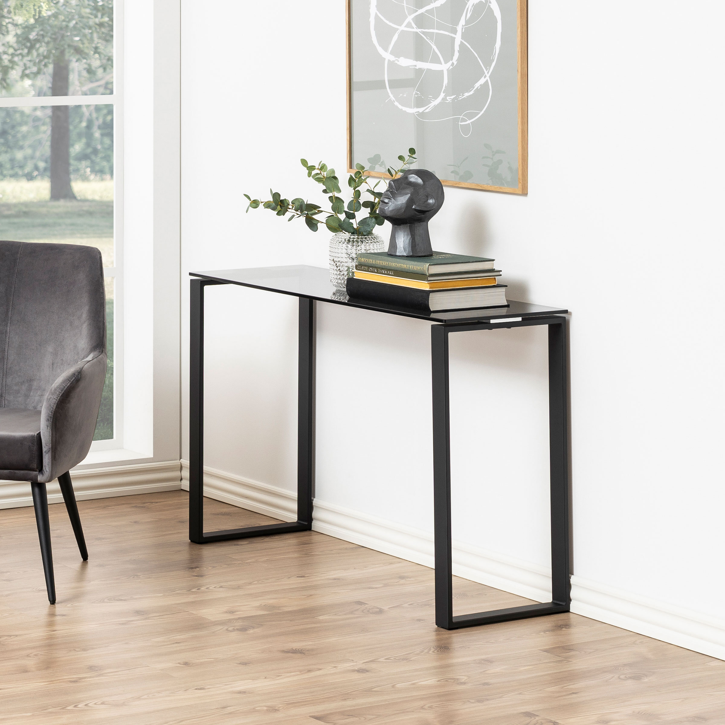 Bendt Sidetable 'Lone' Glas, 110cm, kleur Smoke Bendt Sidetable 'Lone' Glas, 110cm, kleur Smoke