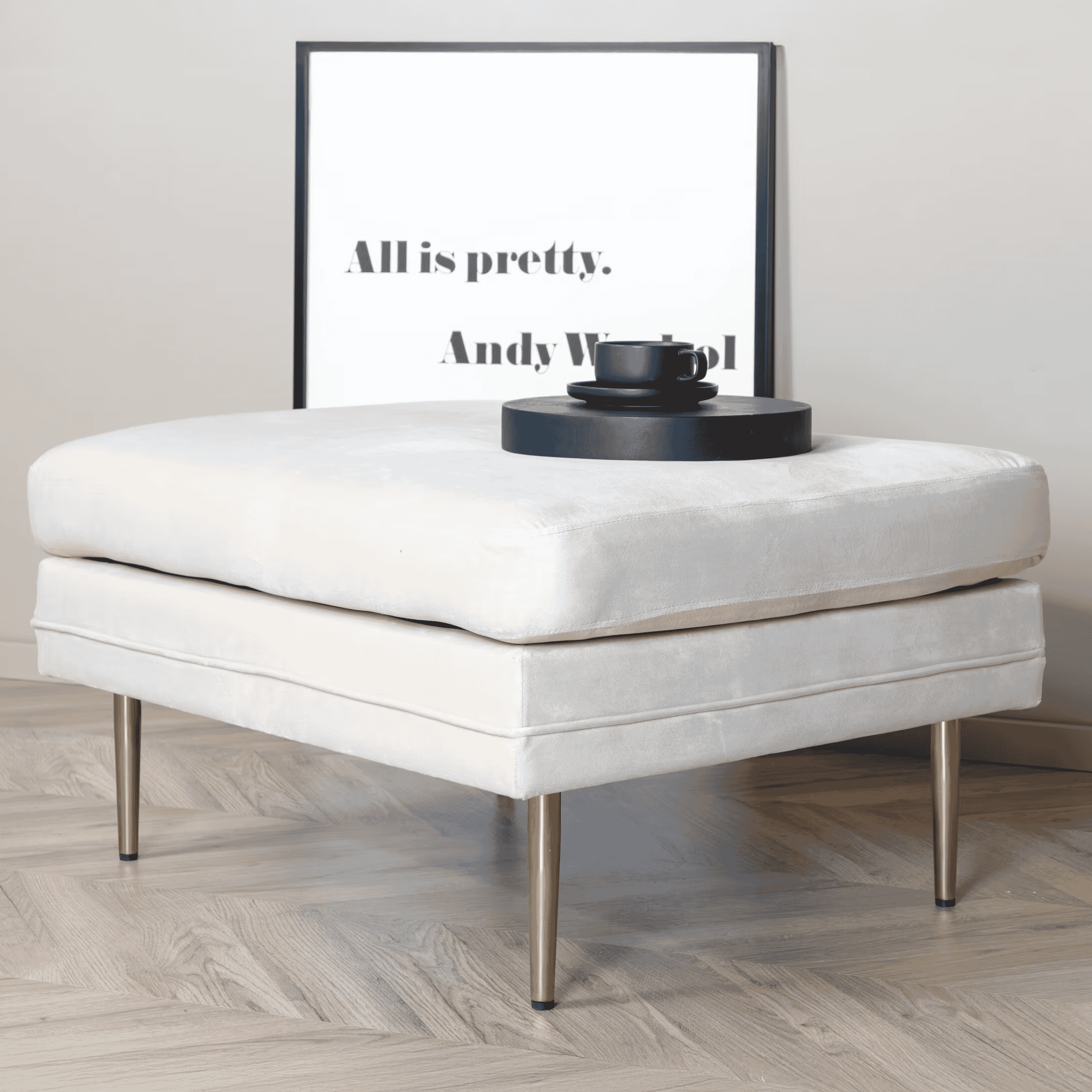 Nohr Hocker 'Tylan' Velvet