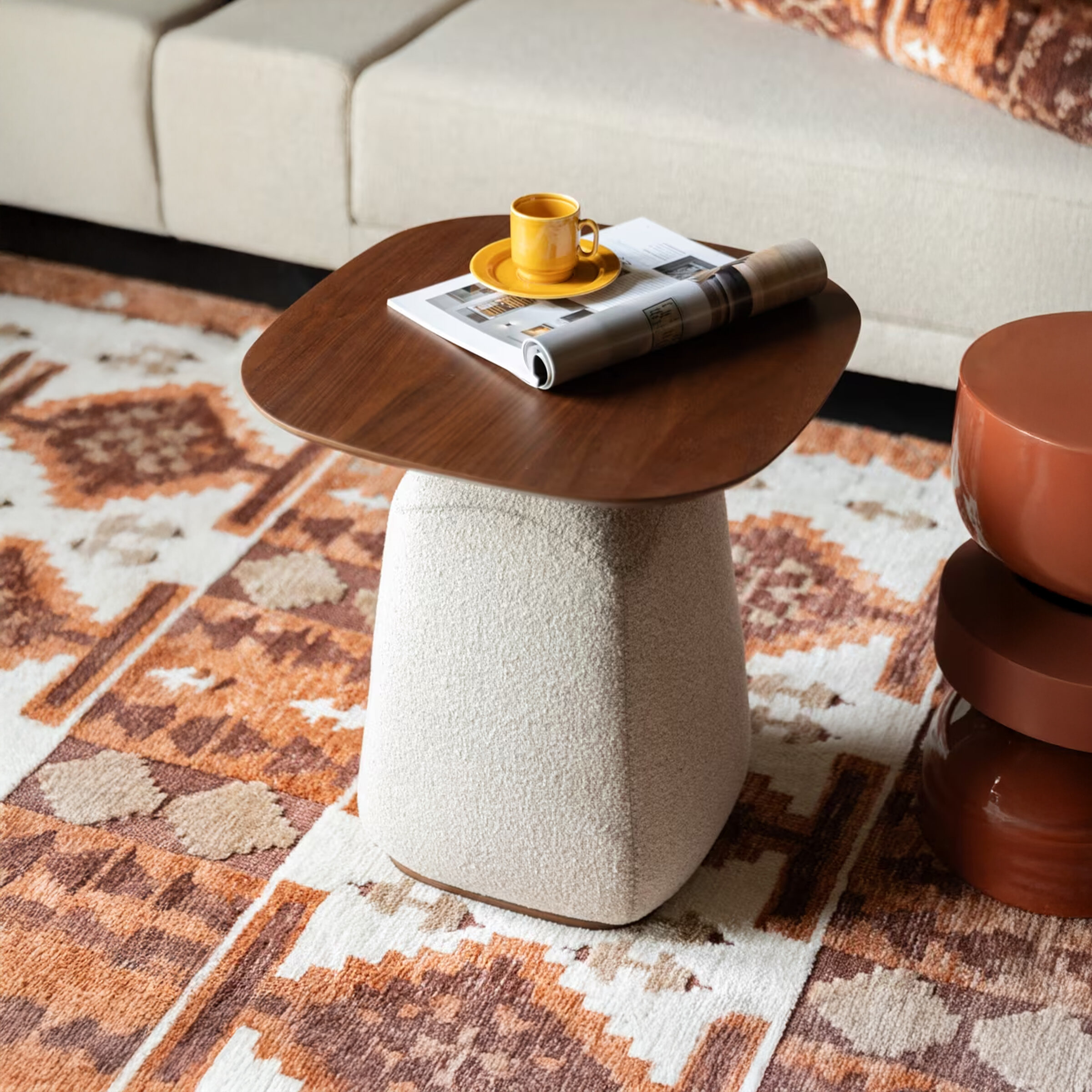 Dutchbone Bijzettafel 'Shelly' Gemêleerde stof en walnootlook, 48 x 48cm