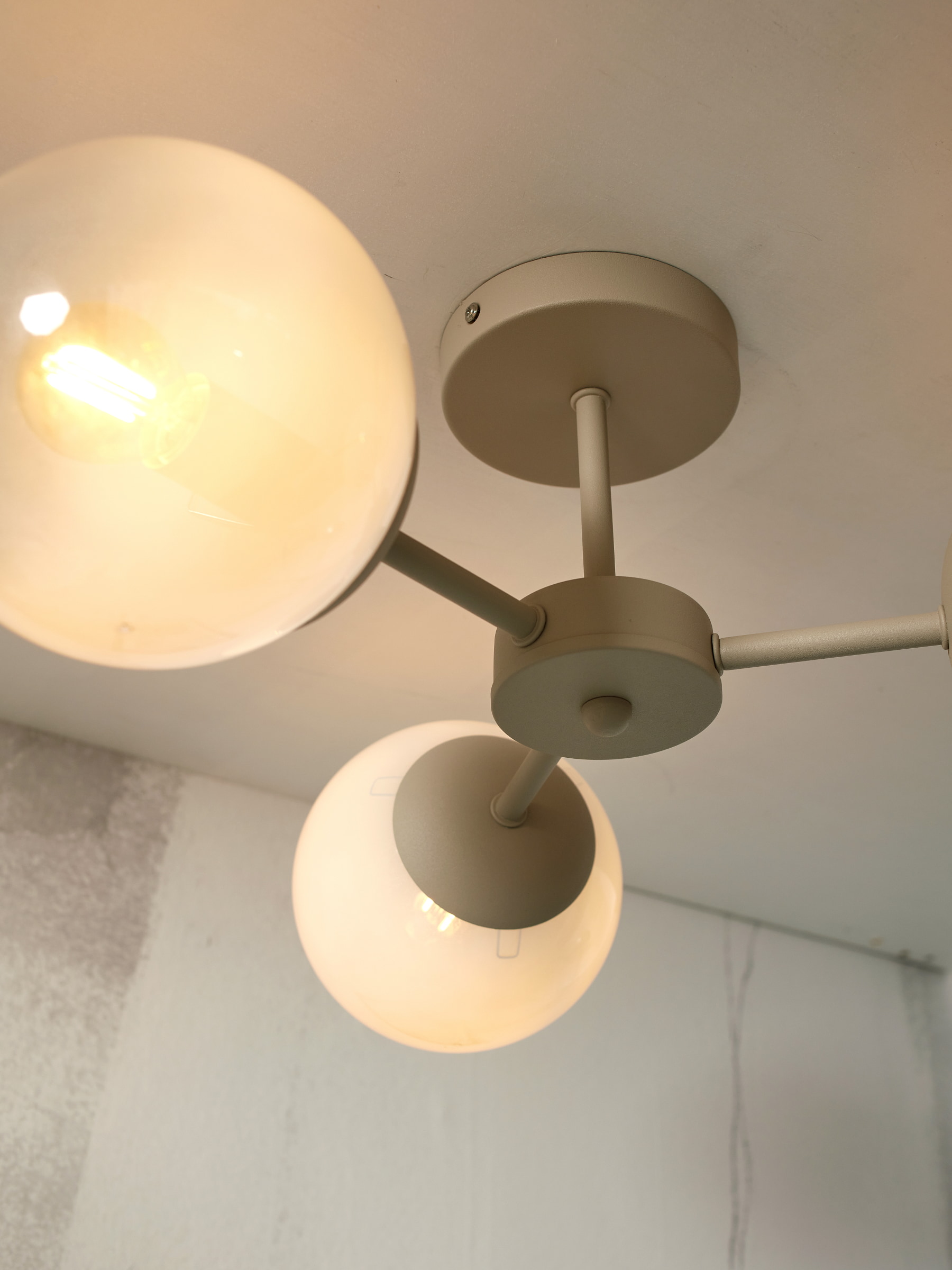 its about RoMi Plafondlamp 'Aspen' 3-lamps, kleur Wit