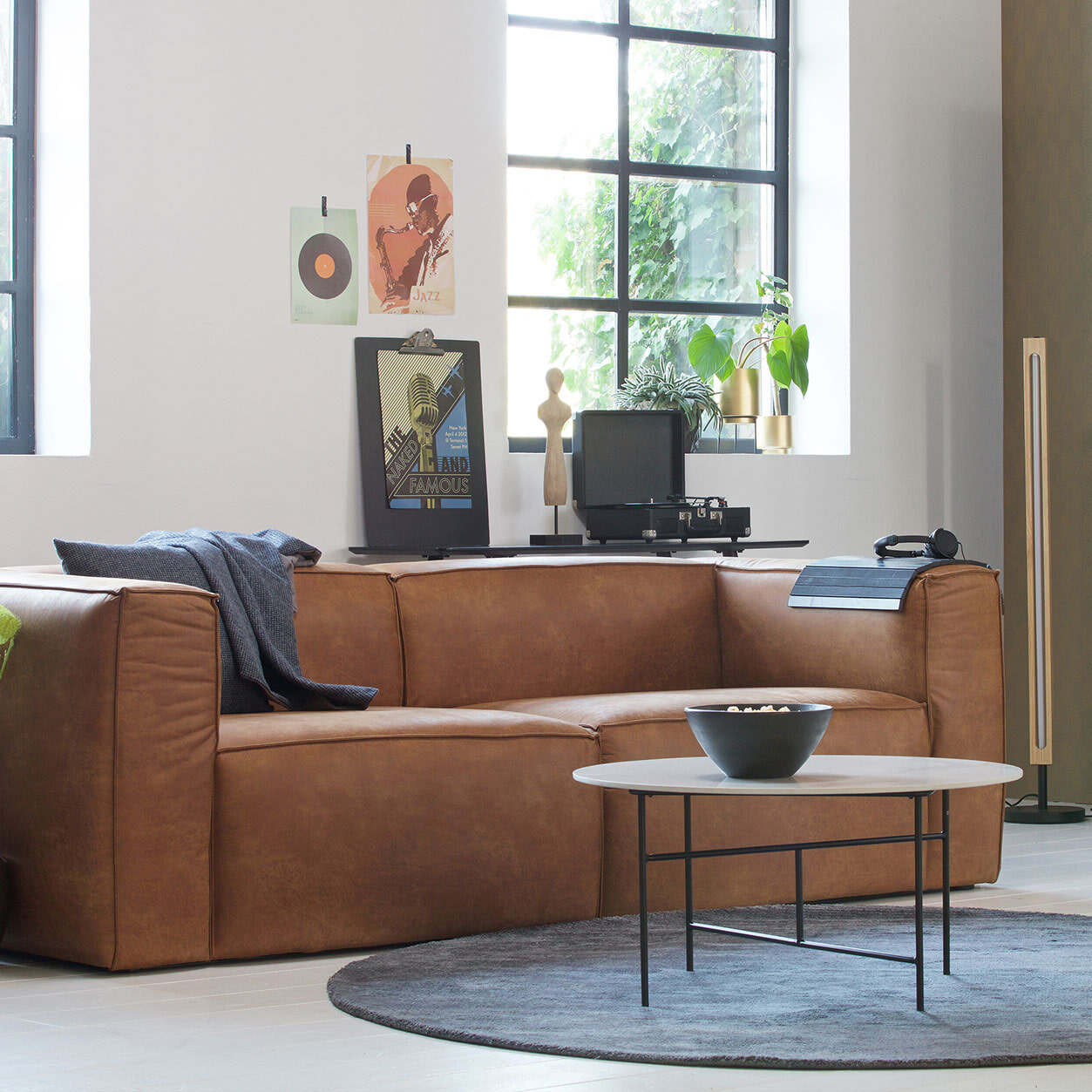 WOOOD Bank 'Bean' 3,5-zits, Eco leder, kleur Cognac
