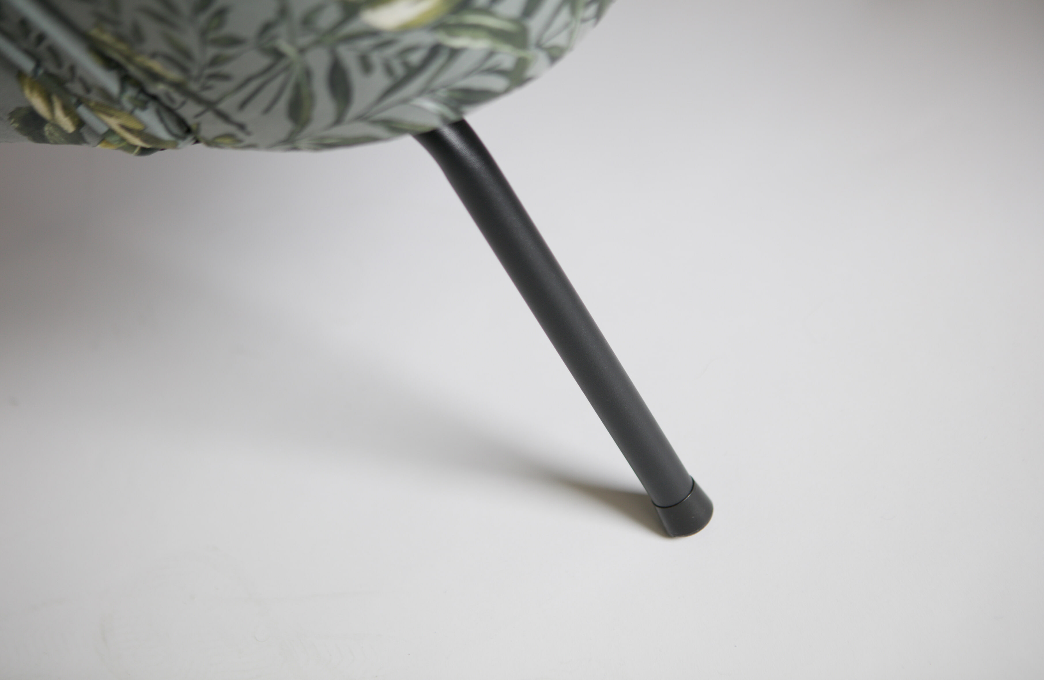 WOOOD Fauteuil 'Vogue Poppy', kleur Grijs