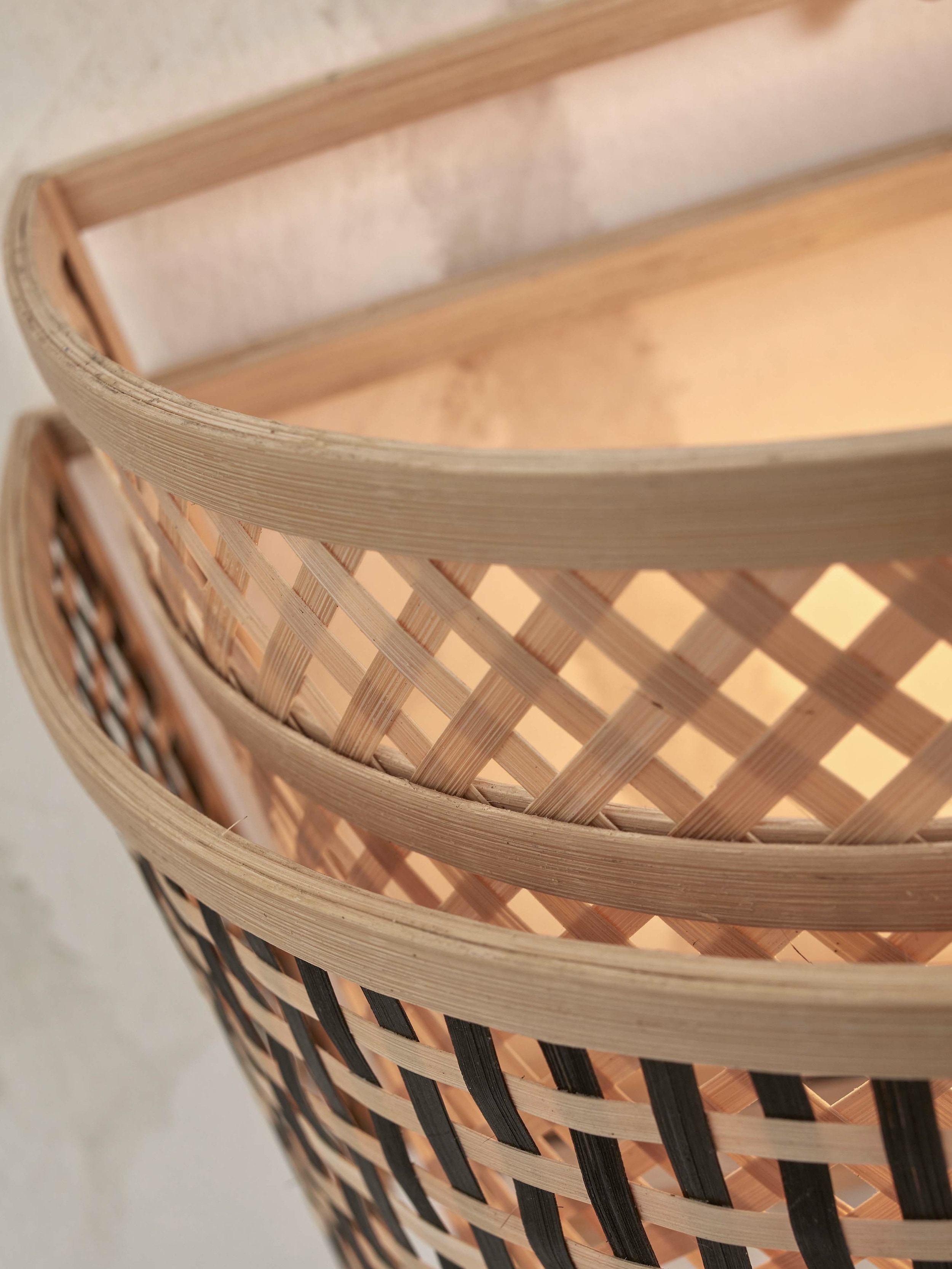 GOOD&MOJO Wandlamp 'Bhutan' Bamboe, 27 x 32cm, kleur Naturel/Zwart