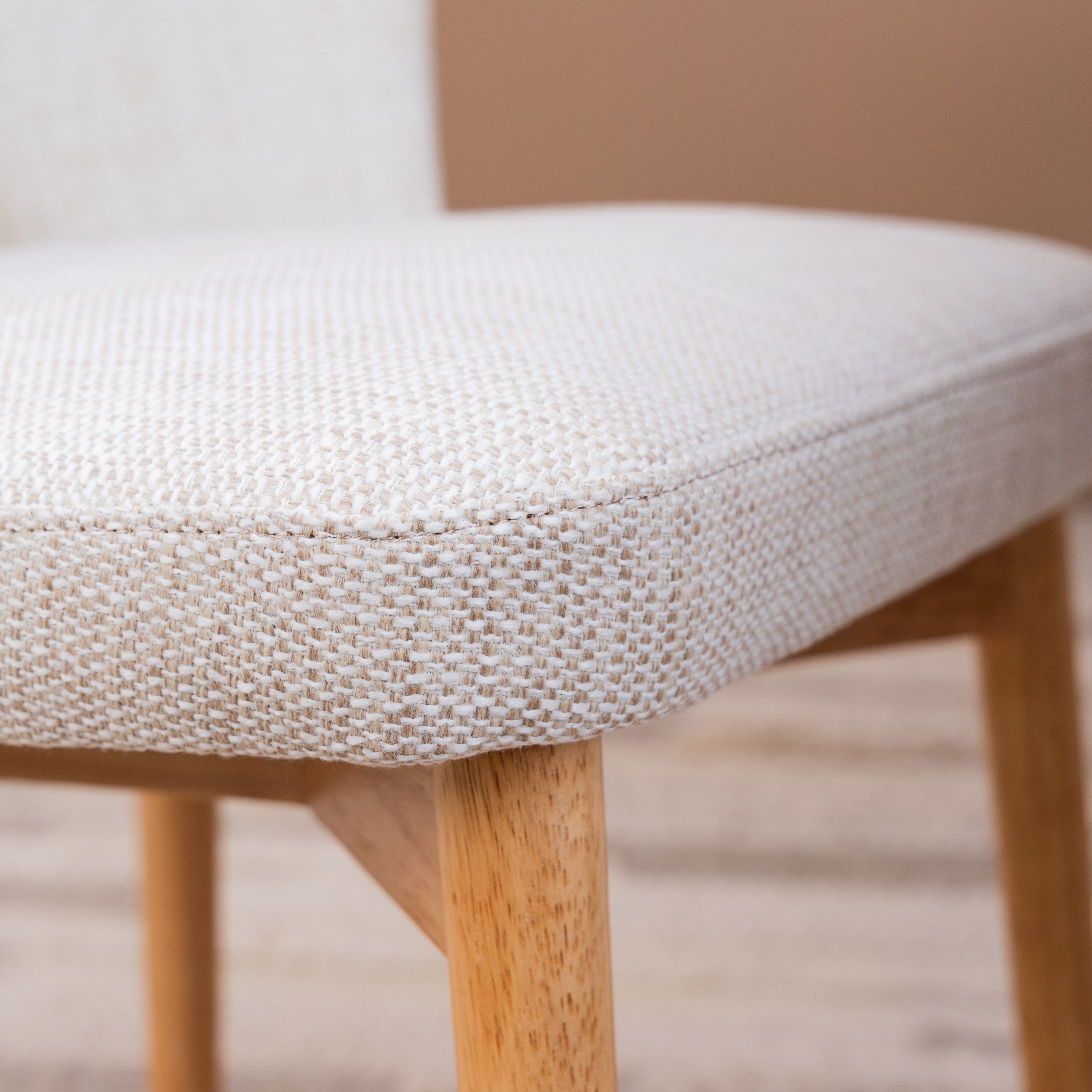 MUST Living Eetkamerstoel 'Blossom', kleur Naturel