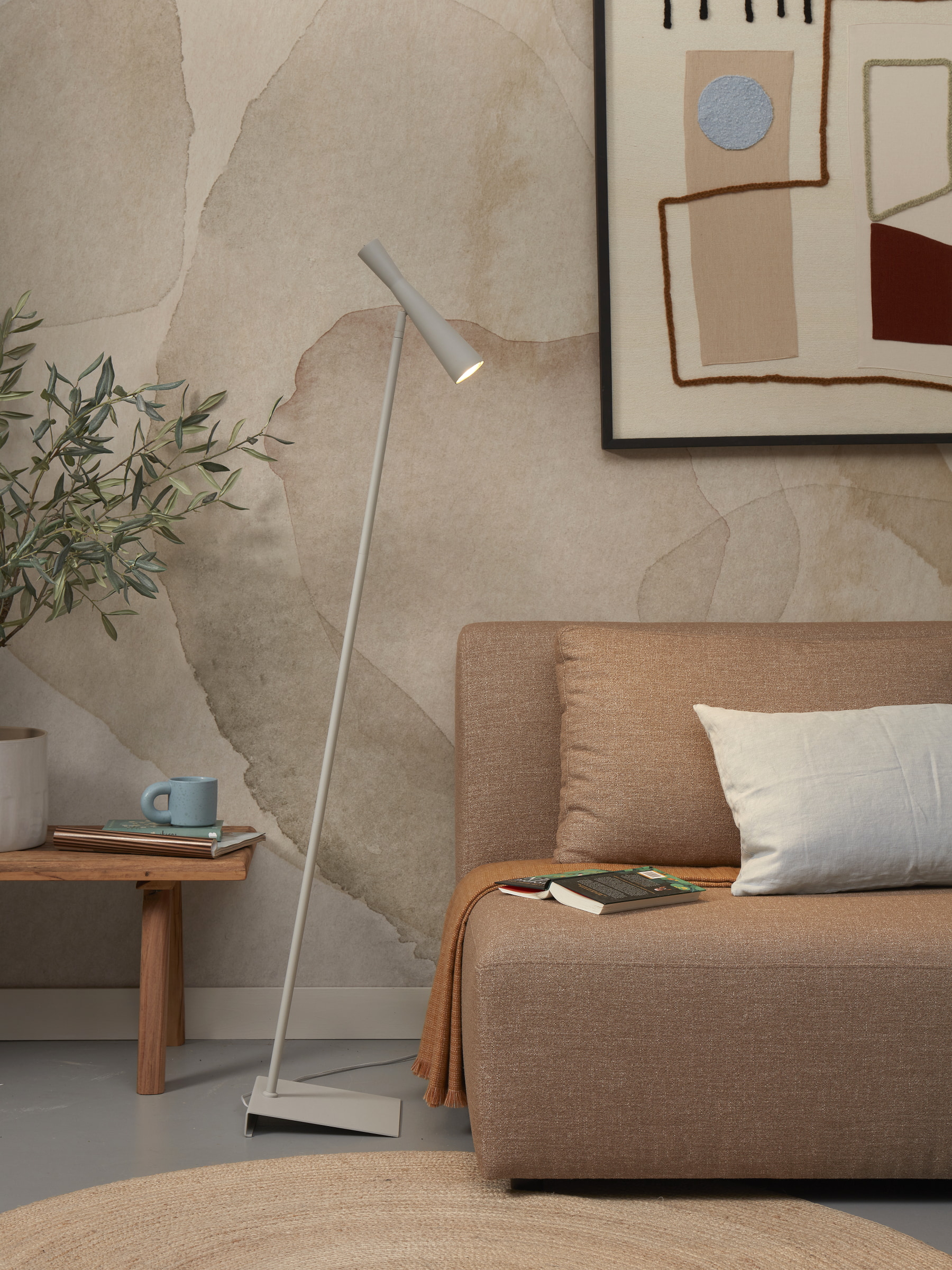 its about RoMi Vloerlamp 'Bordeaux' 145cm, kleur Lichtgrijs