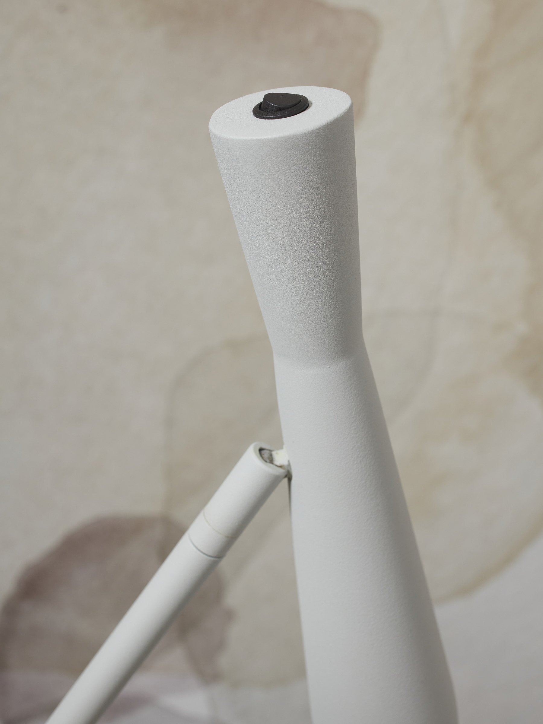 its about RoMi Vloerlamp 'Bordeaux' 145cm, kleur Lichtgrijs