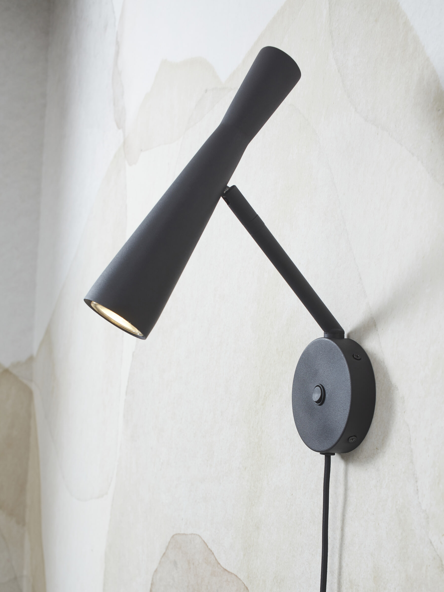 its about RoMi Wandlamp 'Bordeaux' kleur Zwart