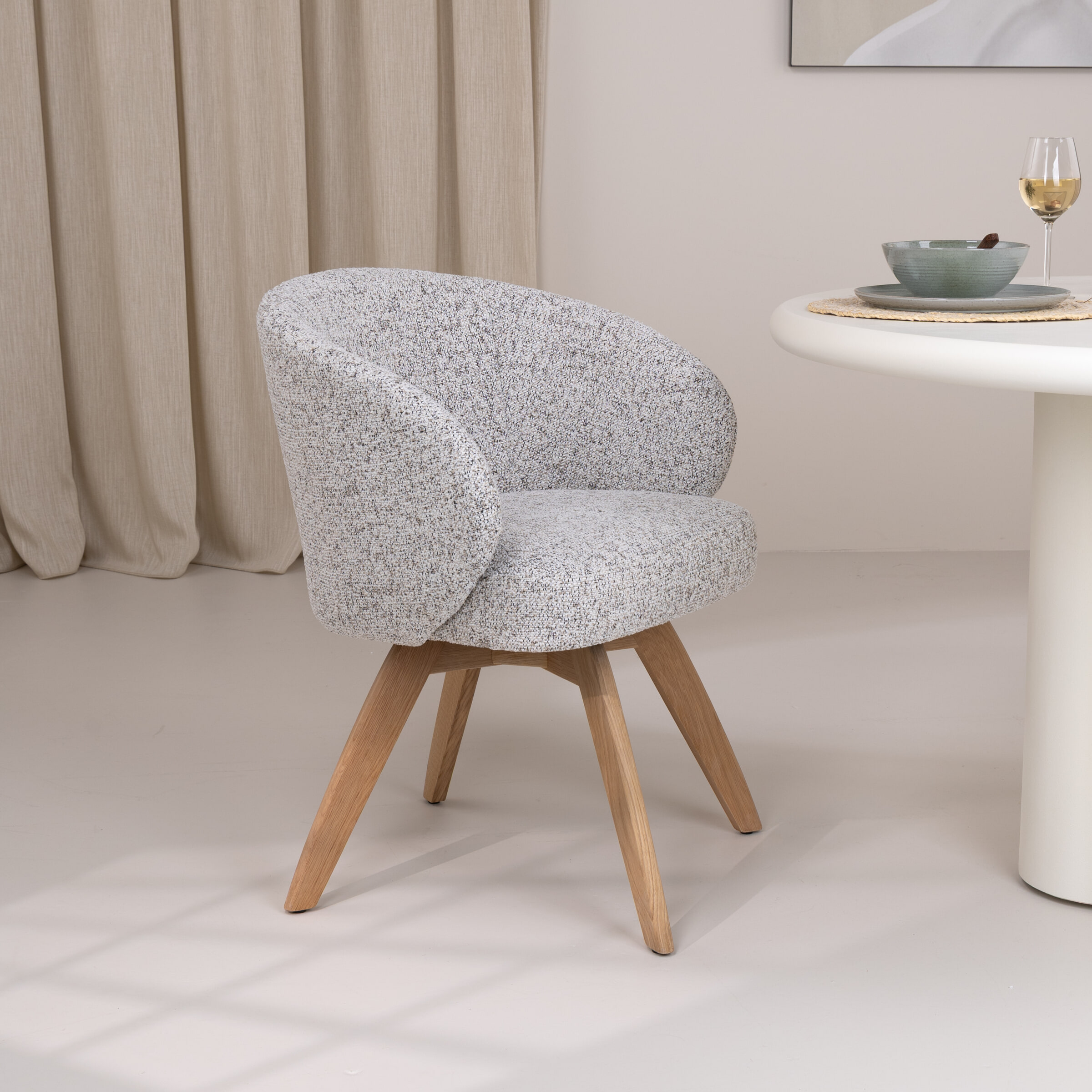 Tower Living Draaibare Eetkamerstoel 'Brescia' Bouclé