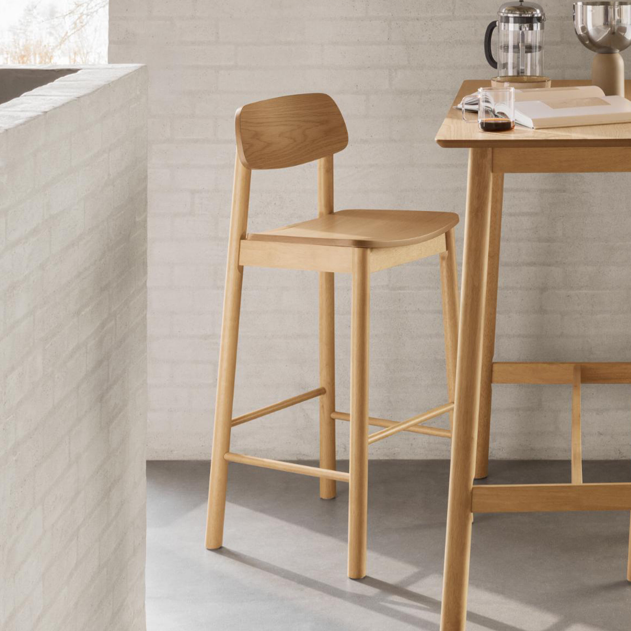 Bendt Barkruk 'Vernard' Eiken (zithoogte 74cm)