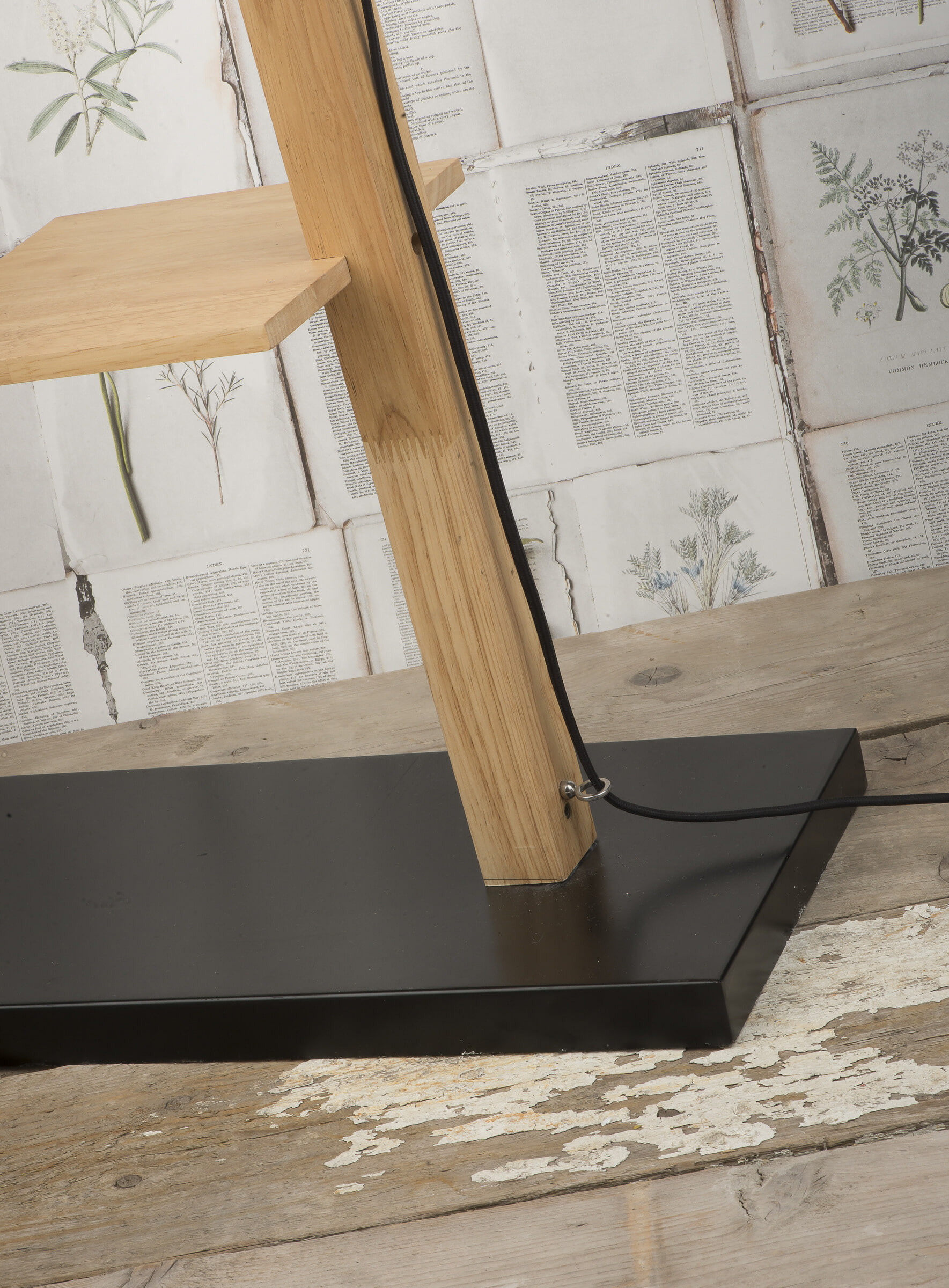 its about RoMi Vloerlamp 'Cambridge' met plankjes, kleur Zwart