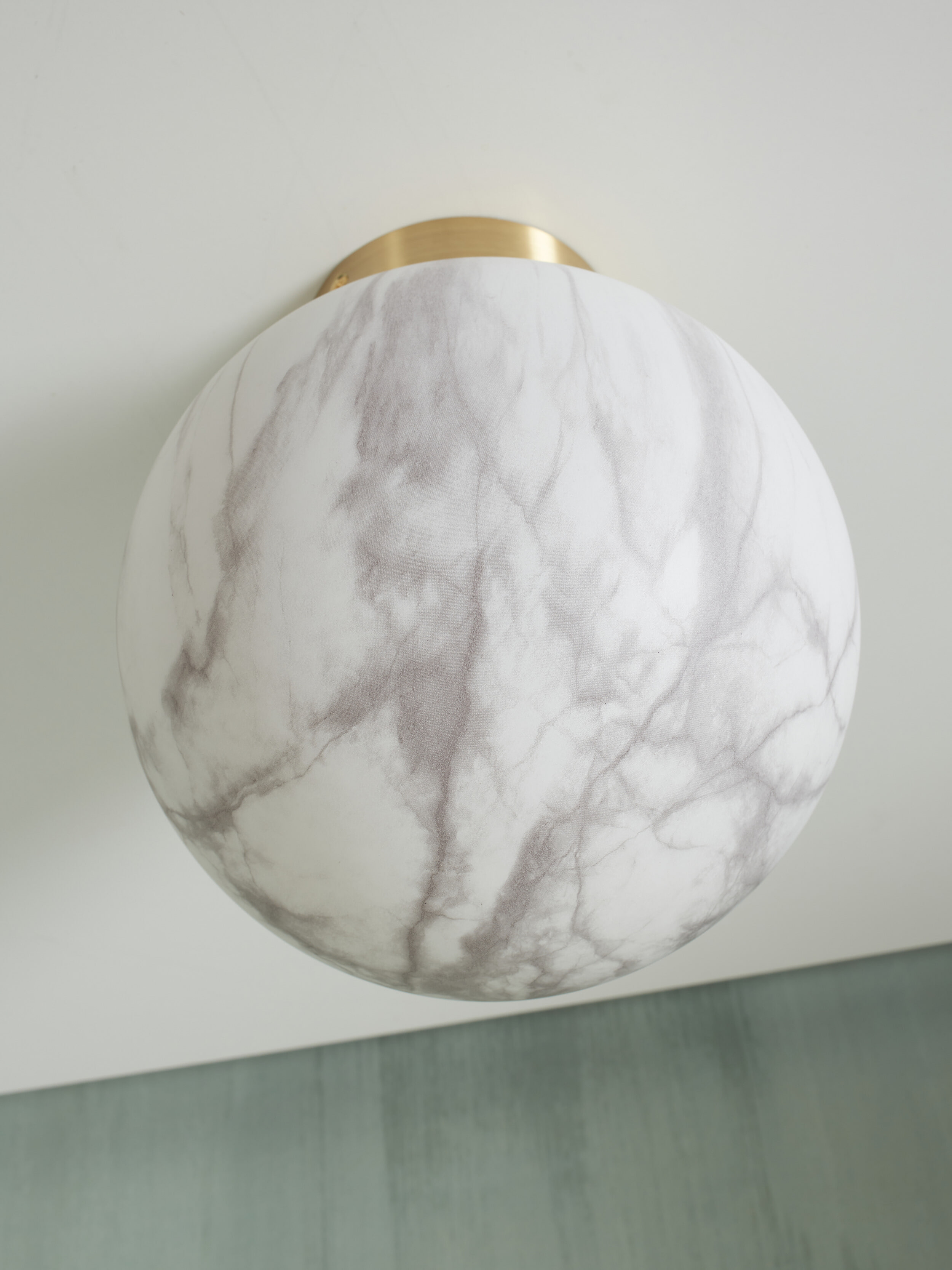 its about RoMi Plafondlamp 'Carrara' 28cm, Marmerlook, kleur Wit