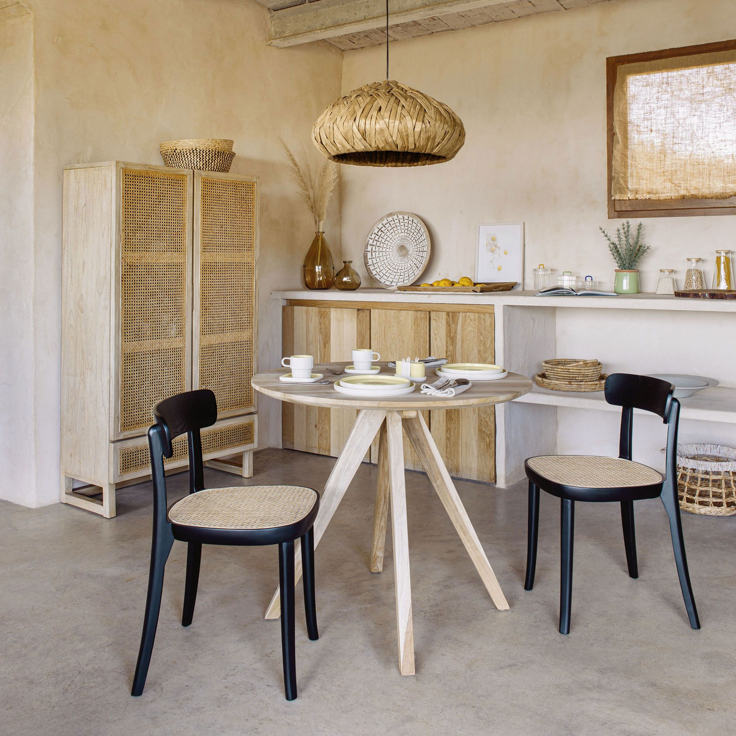 Kave Home Eetkamerstoel 'Romane' Rotan / Webbing, kleur Zwart