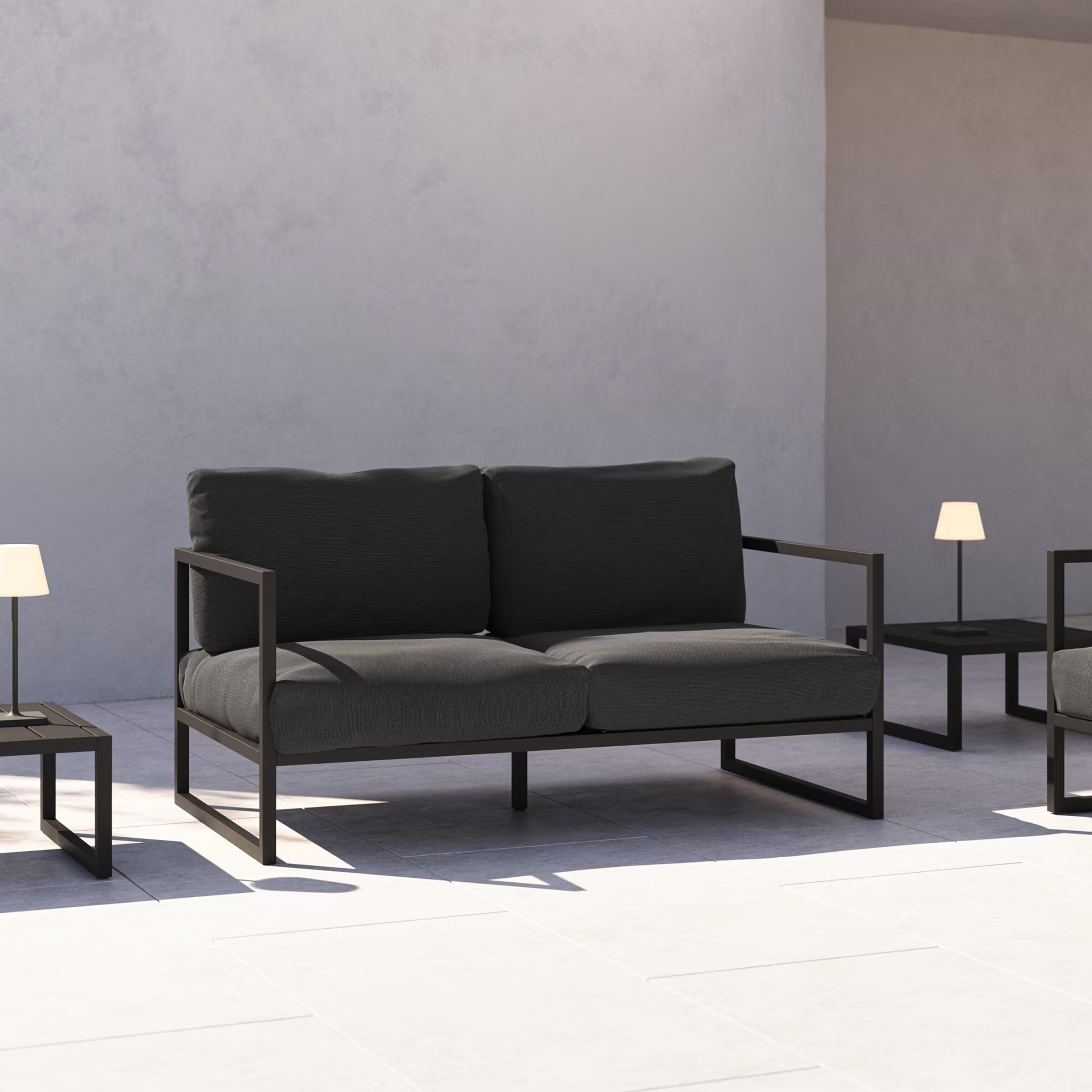 Kave Home 2-zits Tuinbank 'Comova' 150cm, kleur Donkergrijs