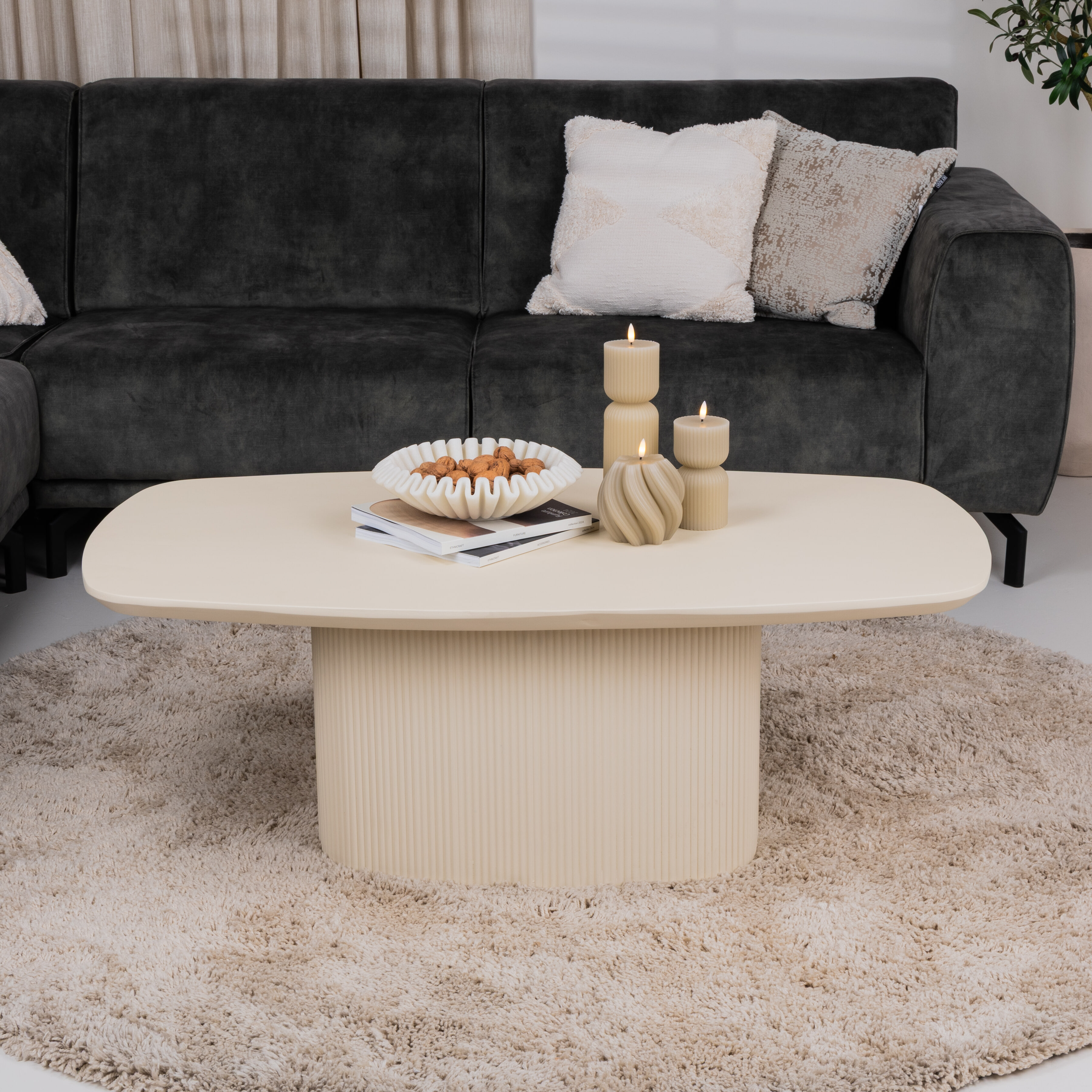 Tower Living Deens Ovale Salontafel 'Corbetta' Minerale cement finish, 120 x 70cm