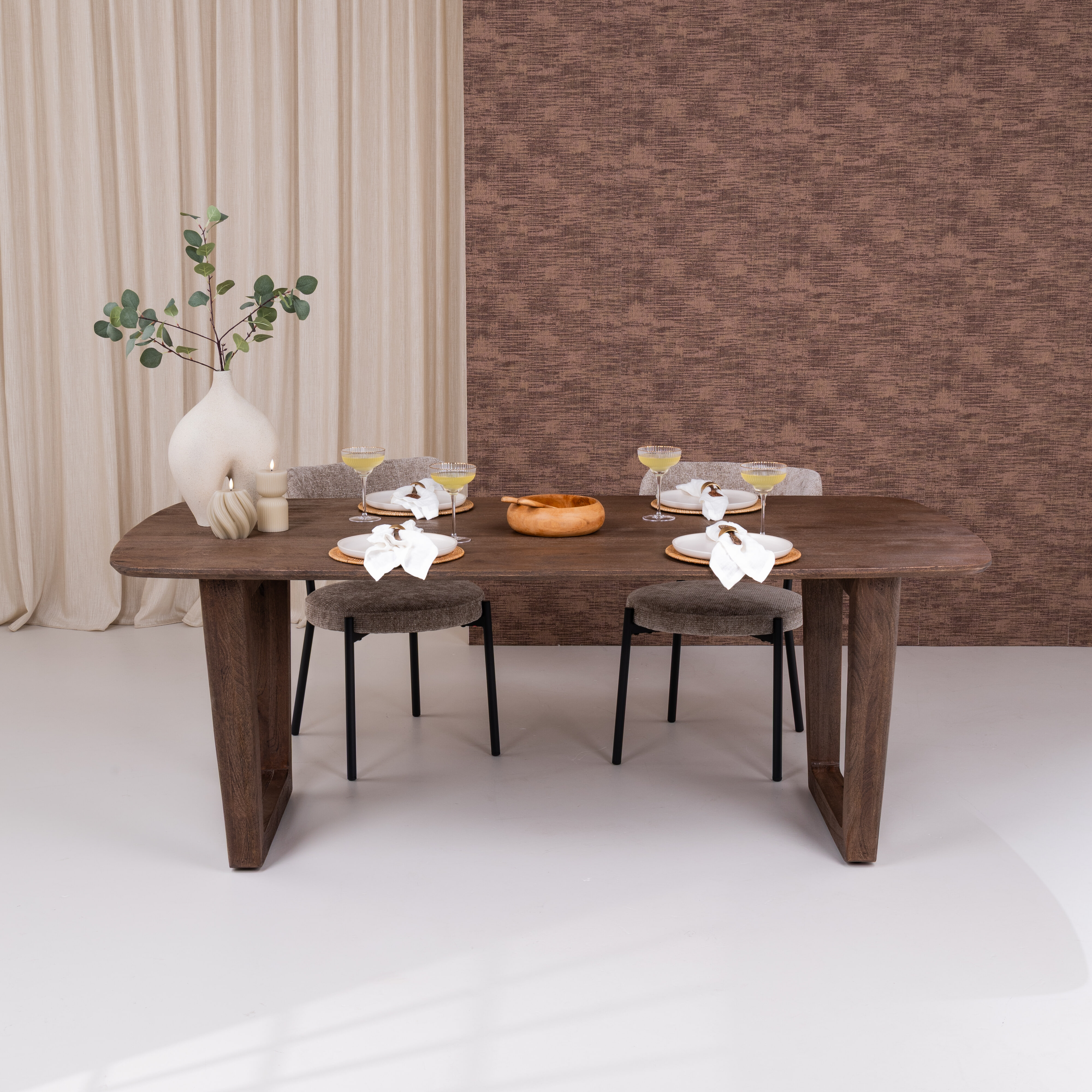 Livingfurn Deens Ovale Eettafel 'Cortez' Mangohout, 270 x 100cm