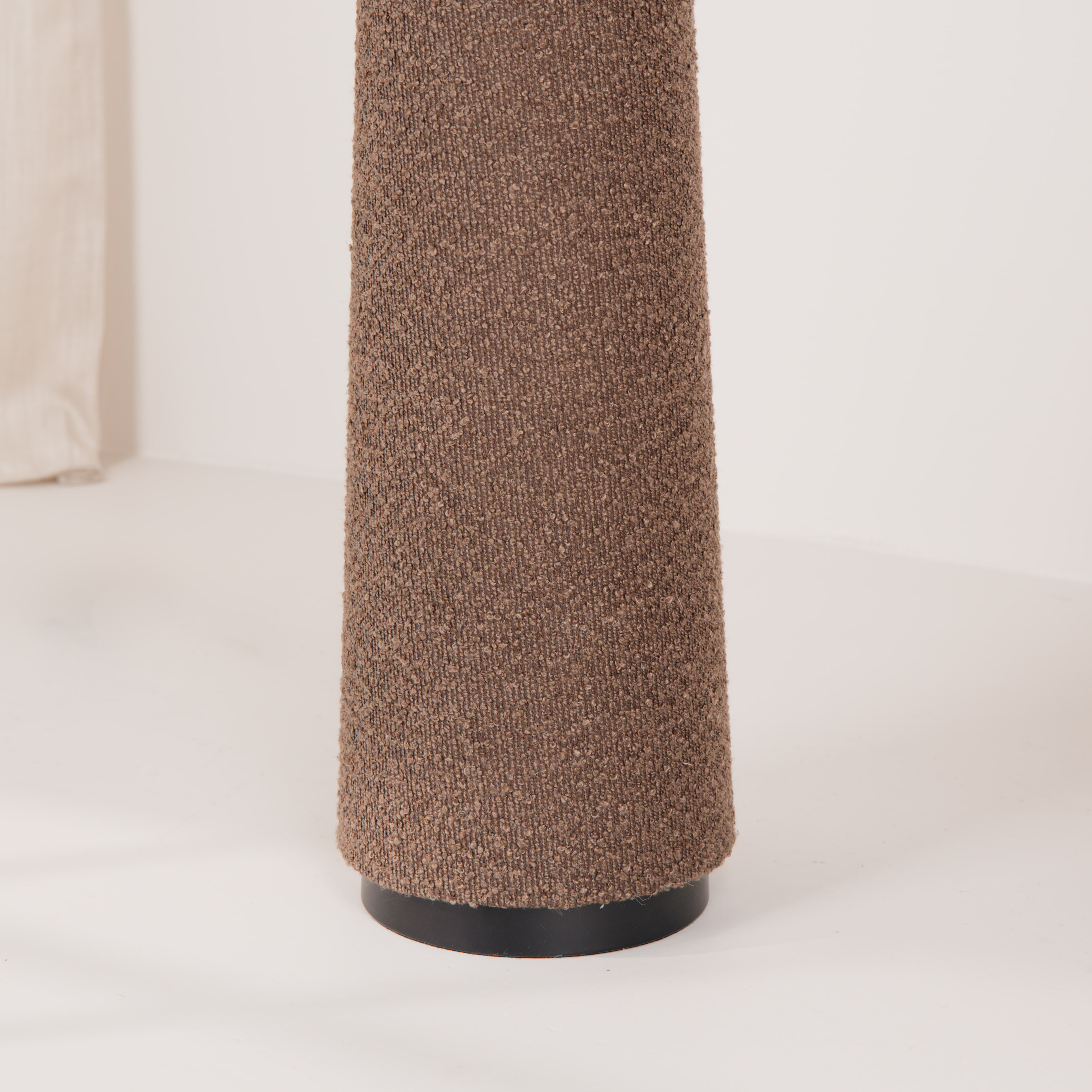 Light & Living Vloerlamp 'Devia' Bouclé, 168cm, kleur Bruin