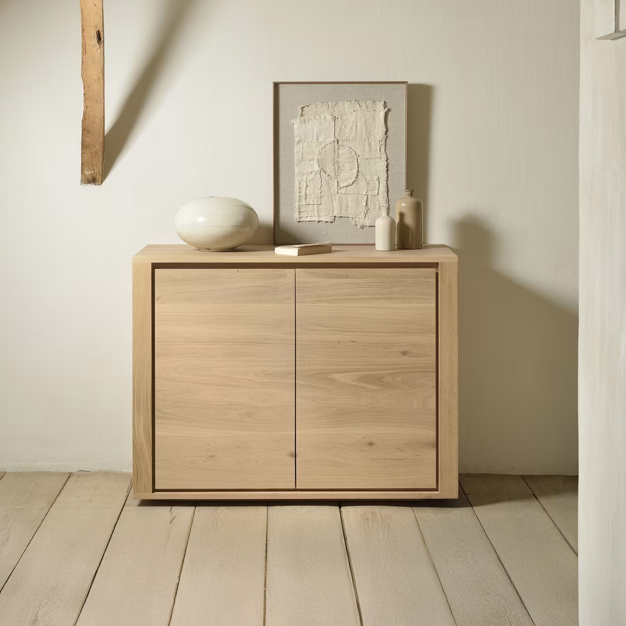 Ethnicraft Dressoir 'Shadow' Geolied Eikenhout