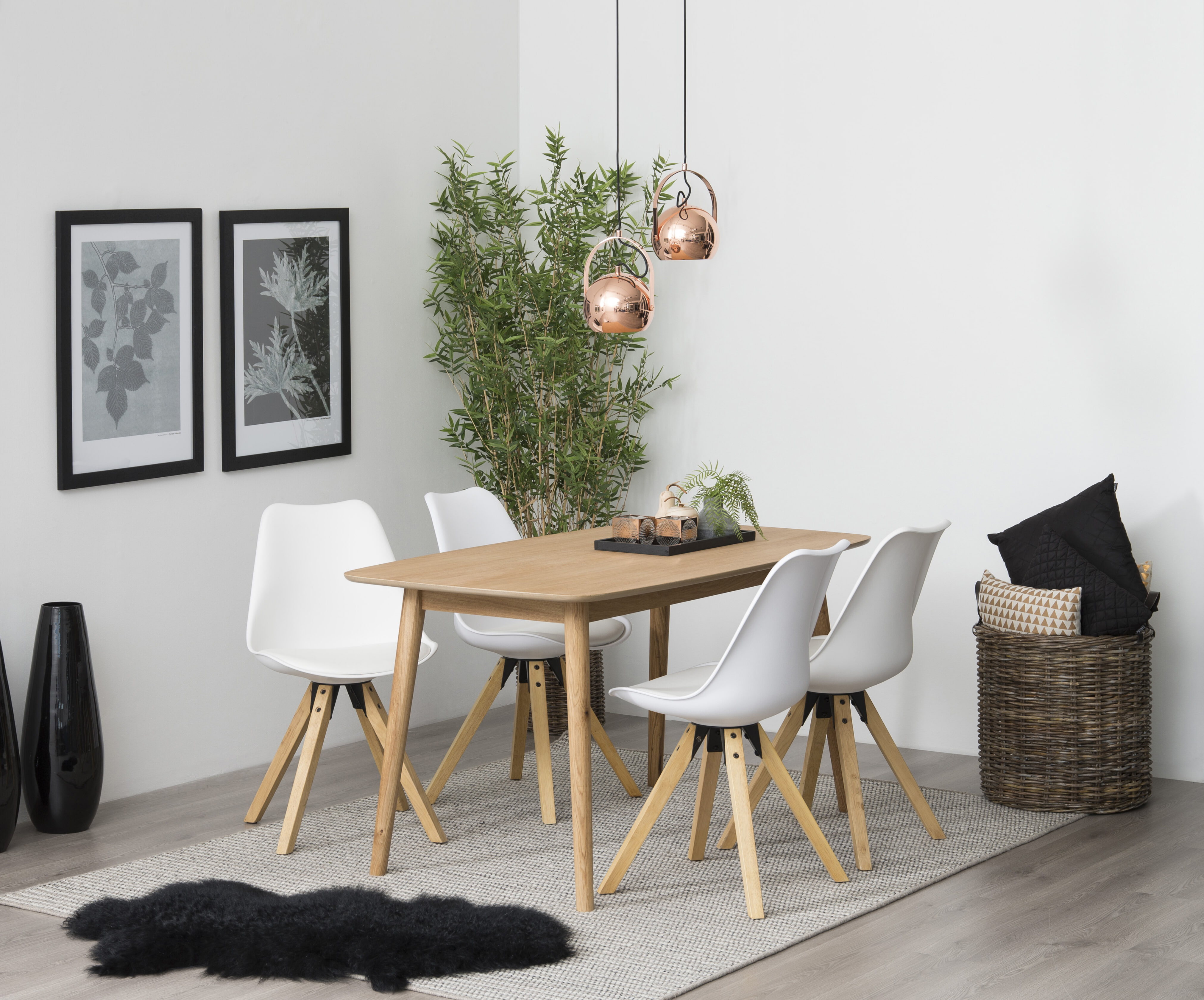 Eetkamerstoel / kuipstoel 'Lærke', kleur Wit