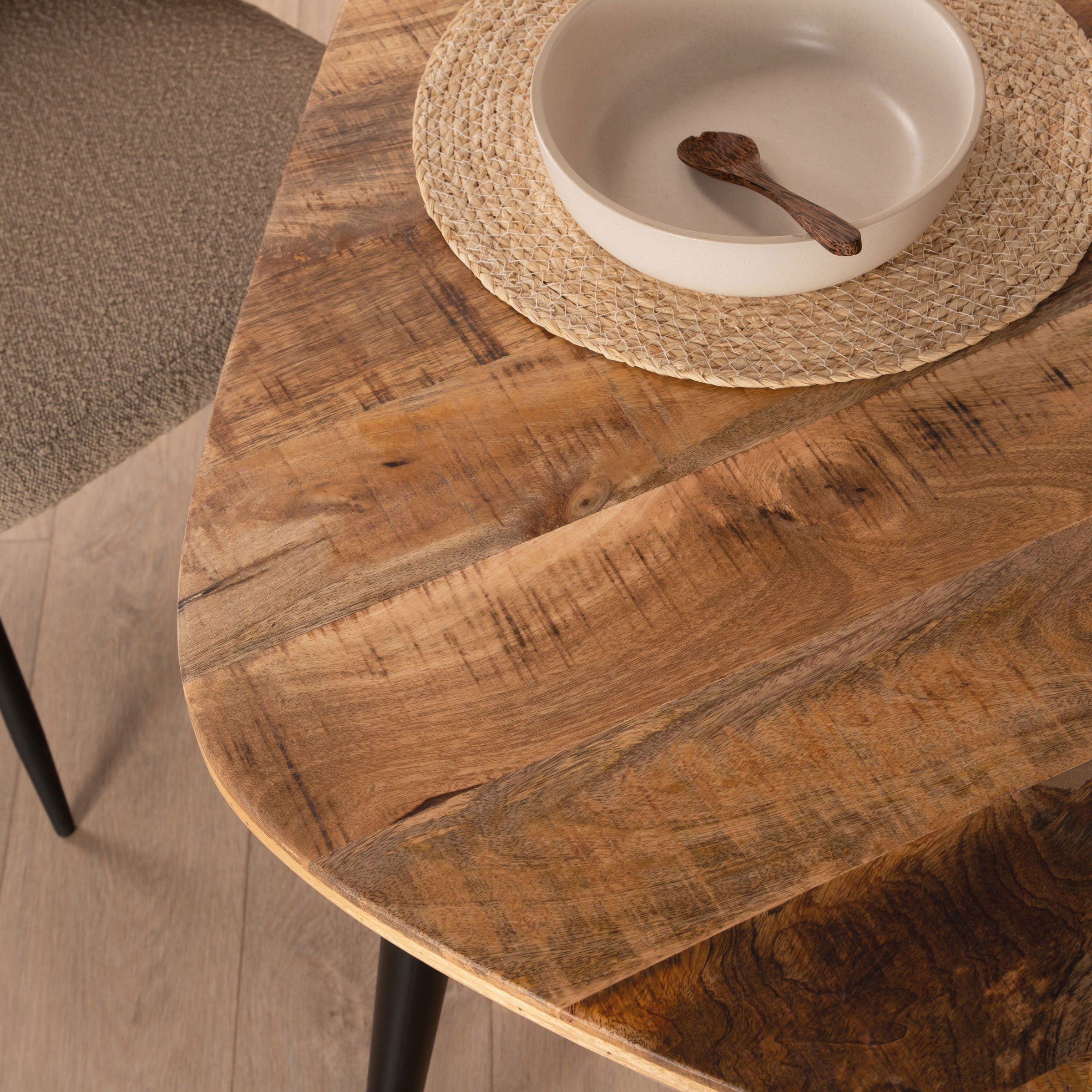 Sohome Eettafel 'Naomi' Deens ovaal, Mangohout, 180 x 100cm, kleur Naturel