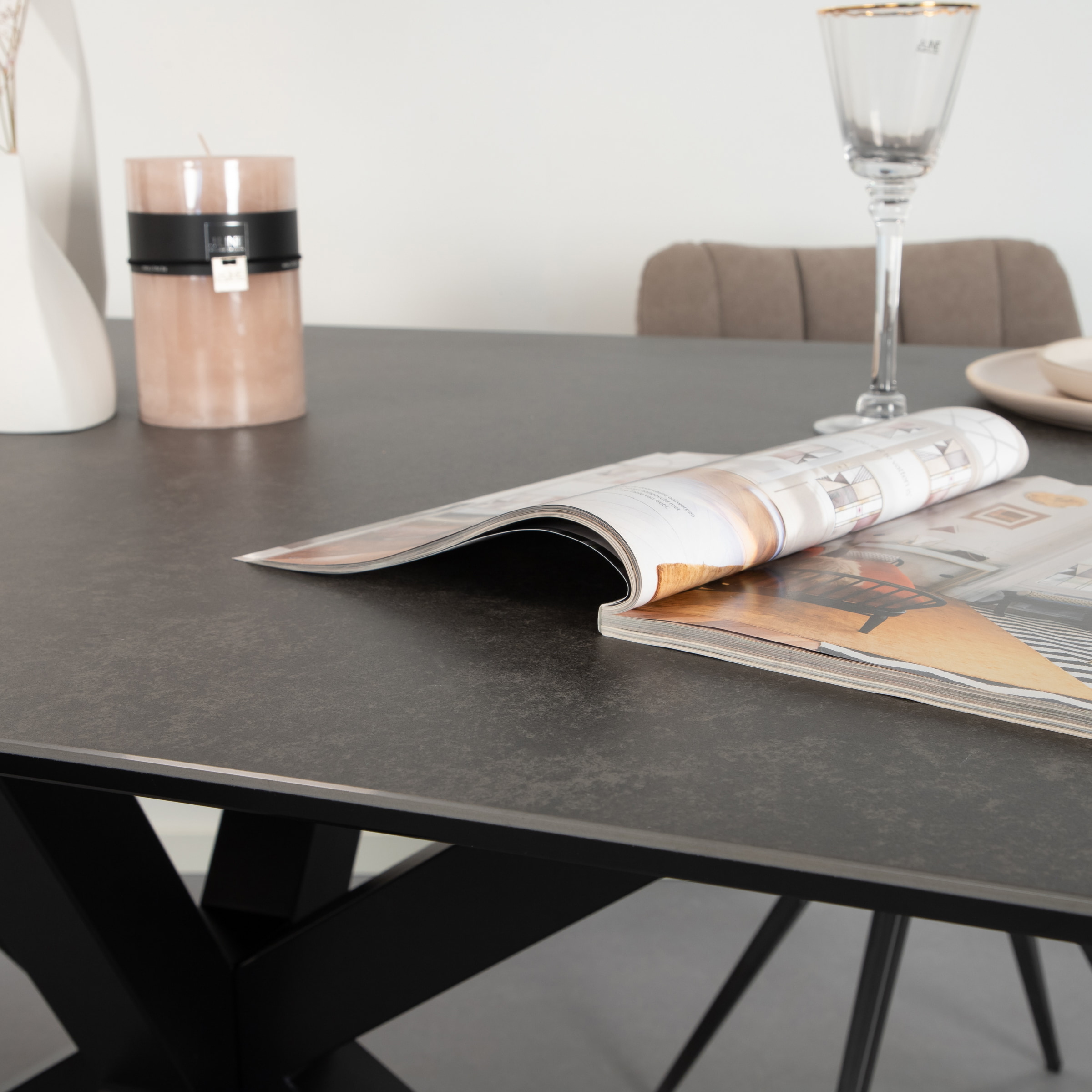 Sohome Eettafel 'Parker' Keramiek, 160 x 90cm, kleur Zwart