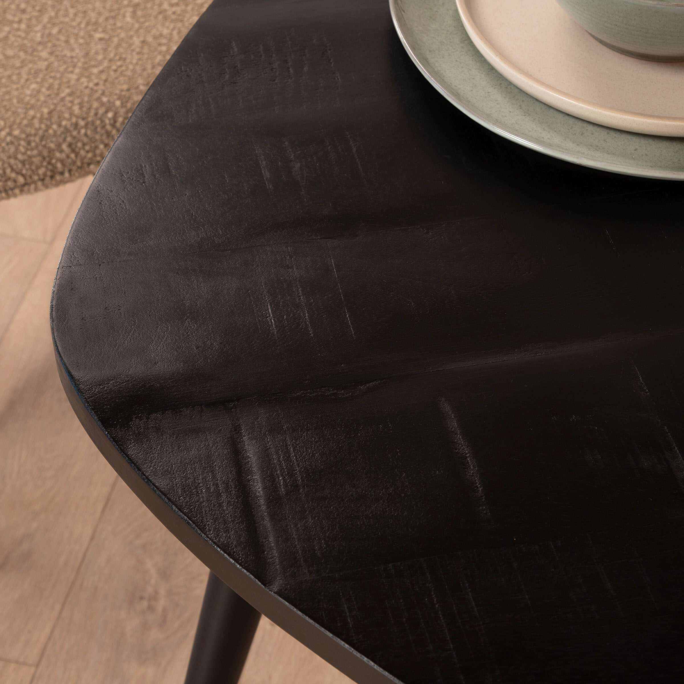 Sohome Eettafel 'Naomi' Deens ovaal, Mangohout, 220 x 110cm, kleur Zwart