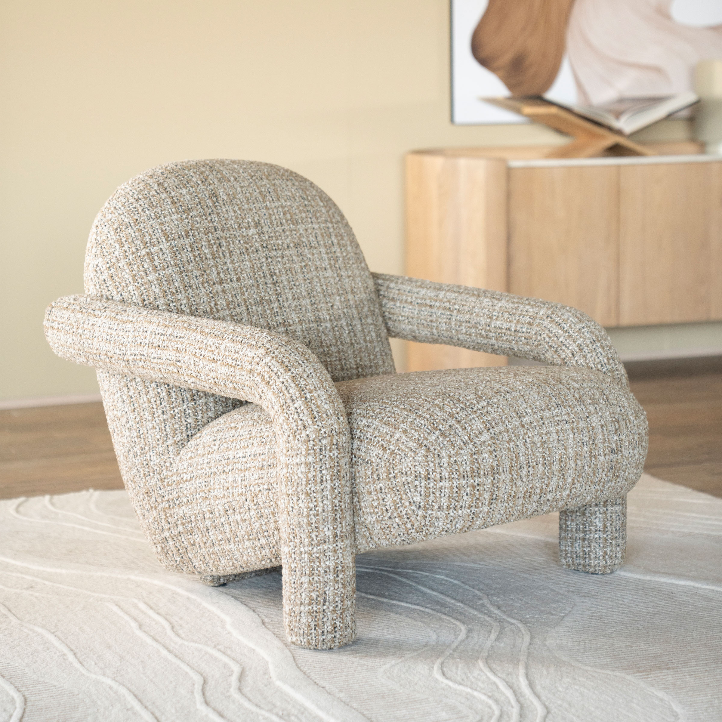Eleonora Fauteuil 'Monica' Grove Bouclé