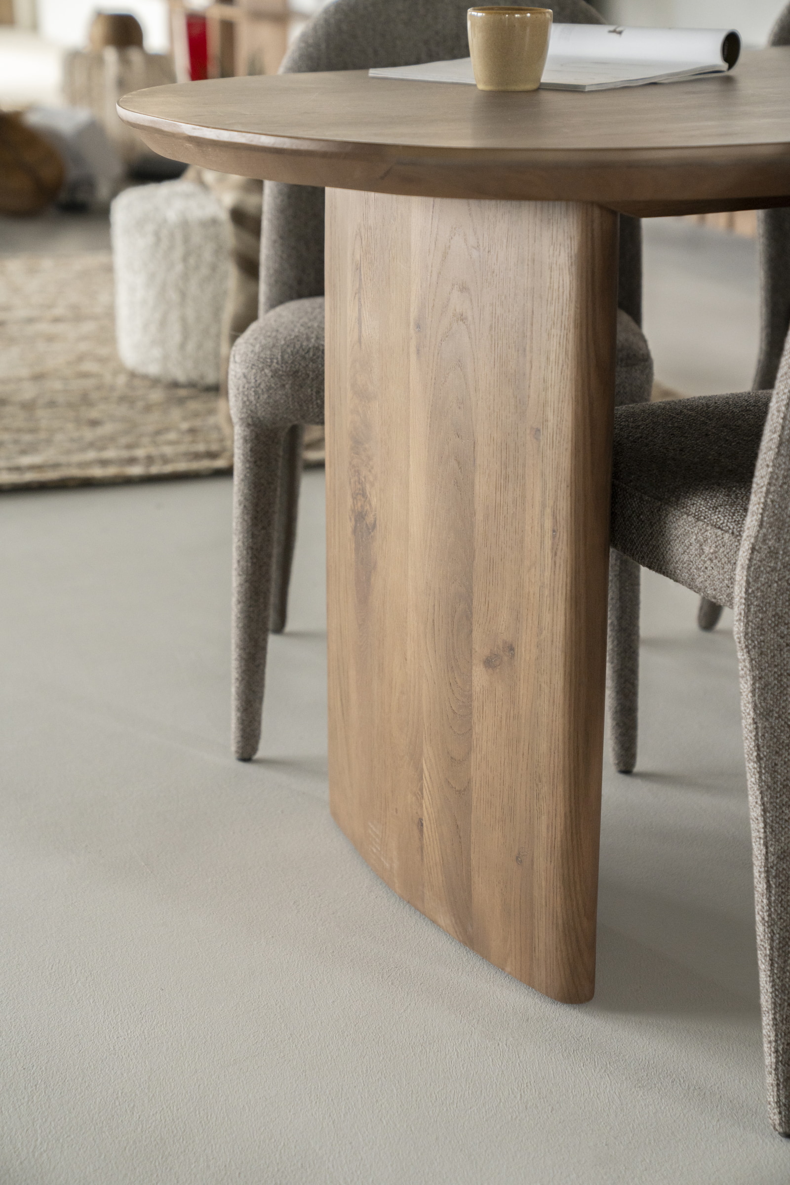 Eleonora Eettafel 'Dex' Eiken, 300 x 110cm, kleur Bruin