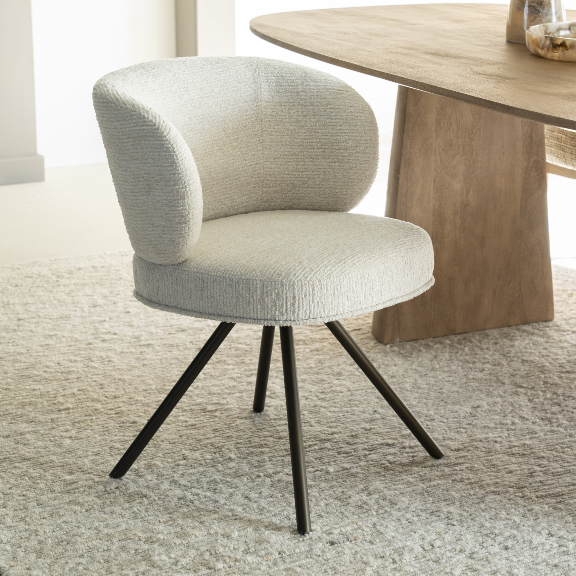 Eleonora Draaibare Eetkamerstoel 'Jayson' Chenille