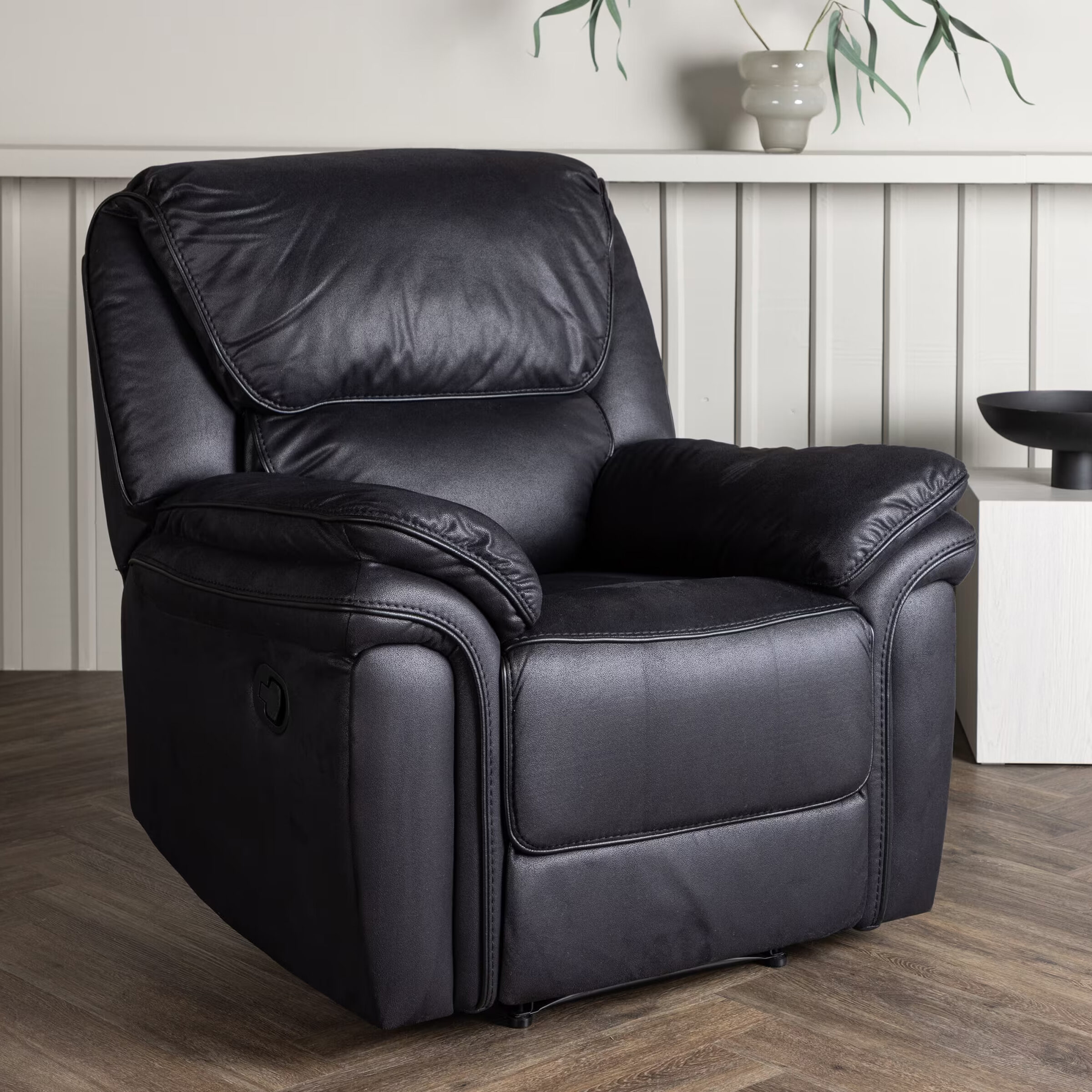 Nohr Verstelbare Fauteuil 'Gabriell' Lederlook, kleur Zwart