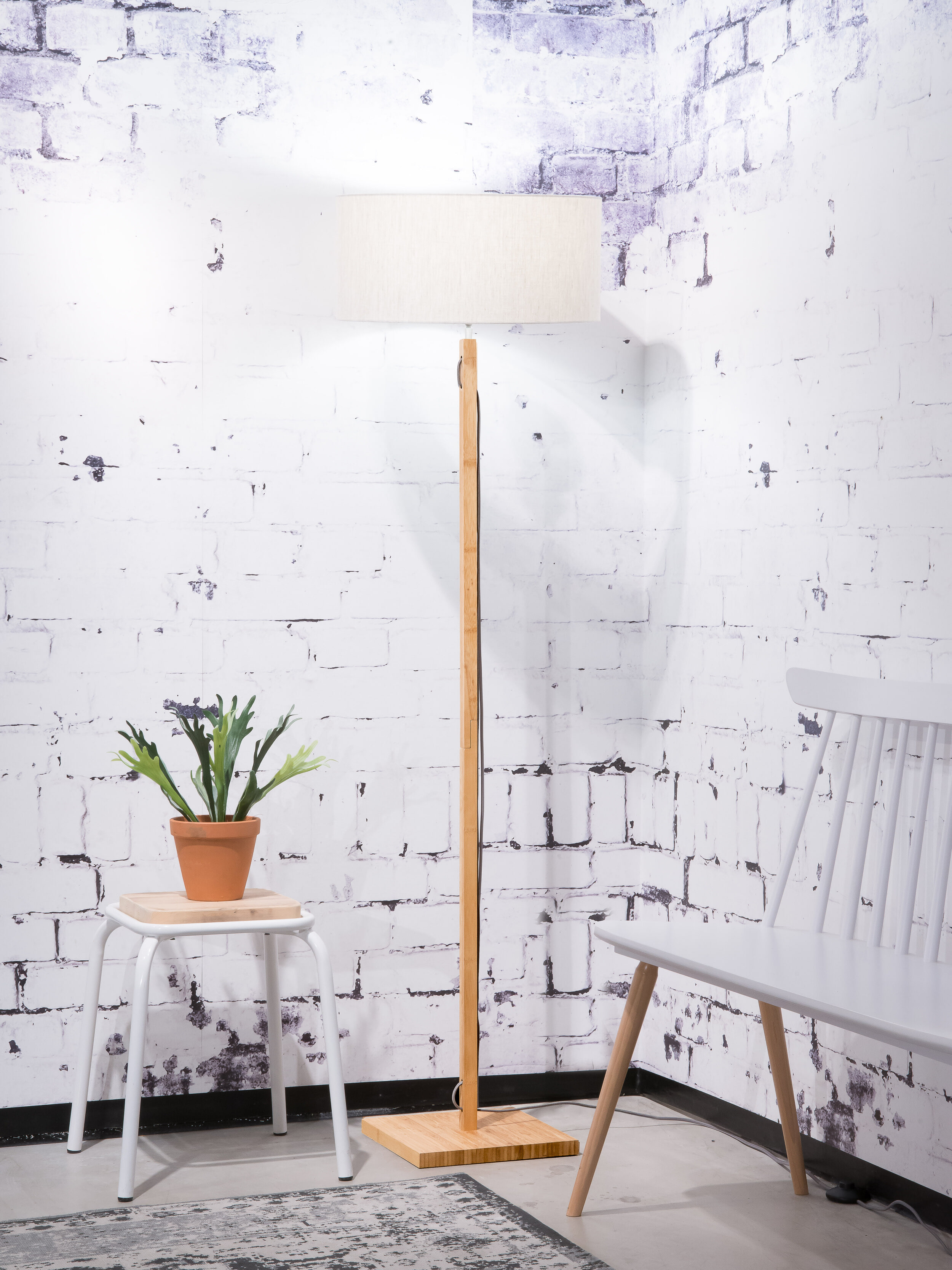 Good&Mojo Vloerlamp 'Fuji' Bamboe en Eco linnen, kleur Beige