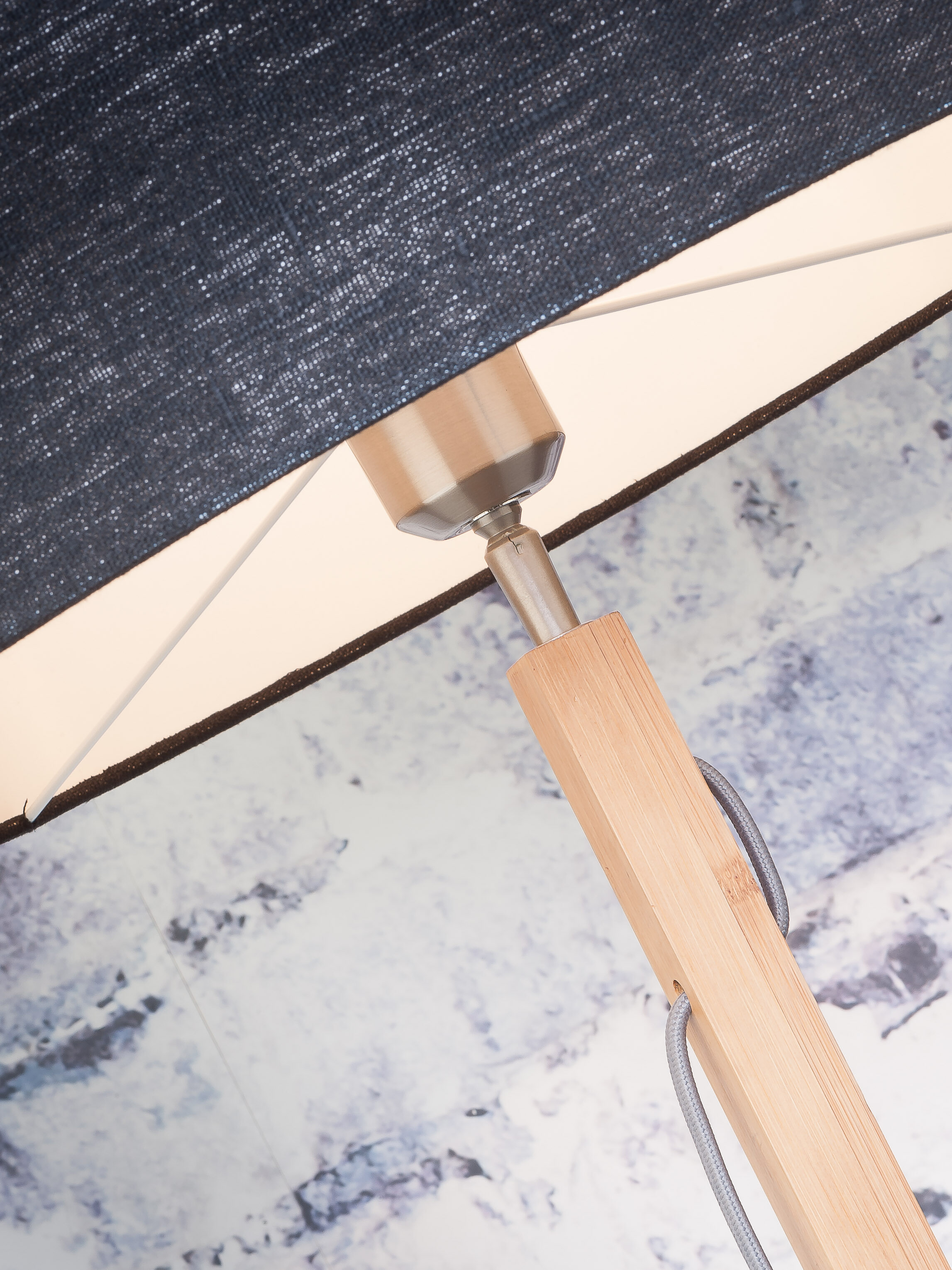 Good&Mojo Vloerlamp 'Fuji' Bamboe en Eco linnen, kleur Beige