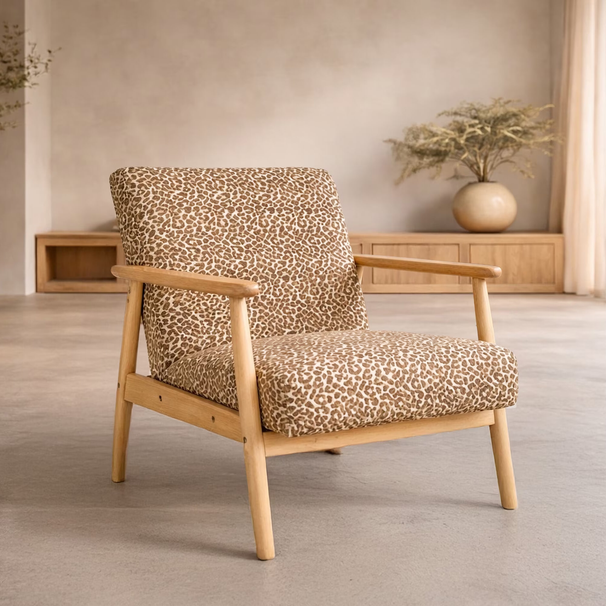 Nohr Fauteuil 'Garren' Geweven stof en hout, kleur Bruin luipaardprint
