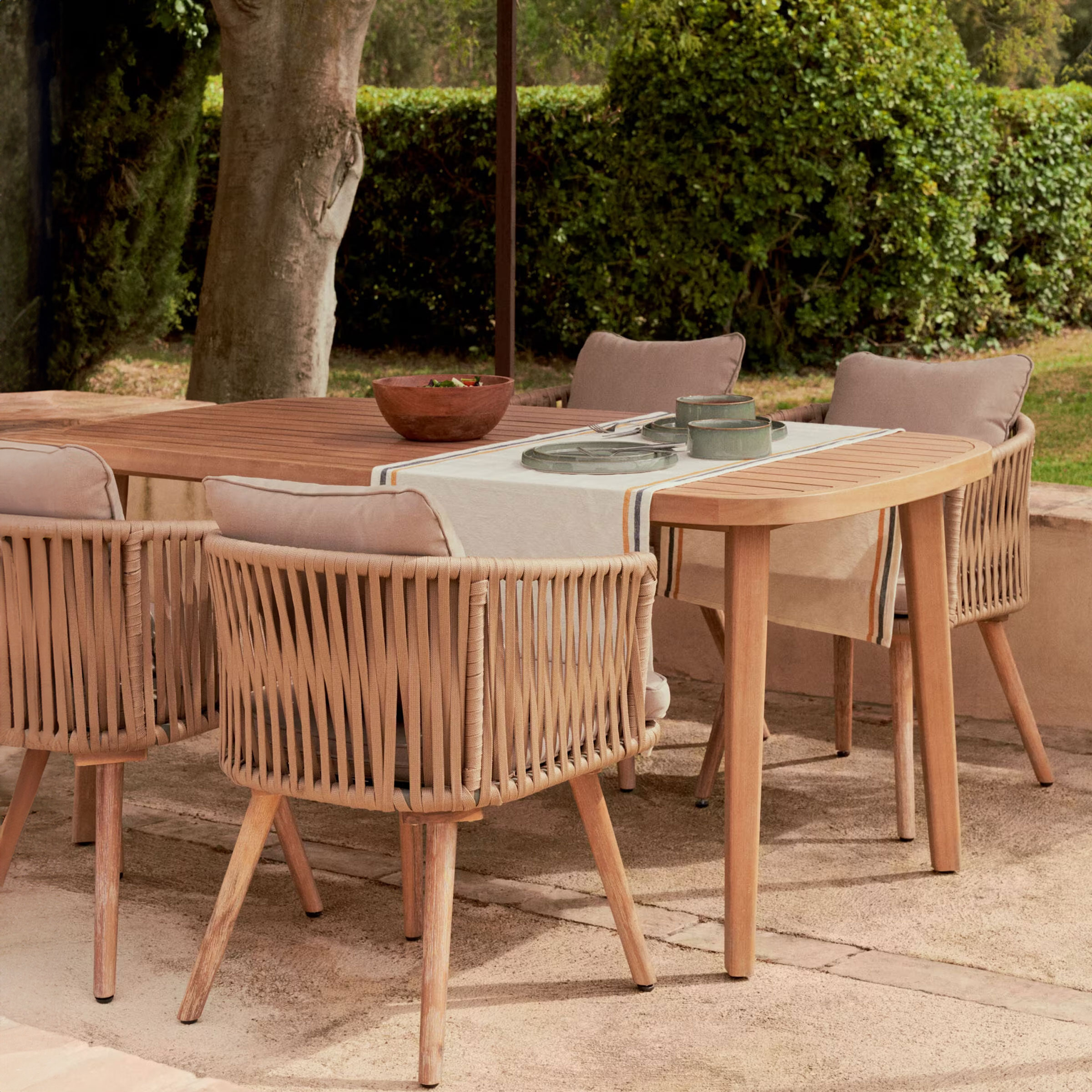 Kave Home Tuintafel 'Maset' Eucalyptushout