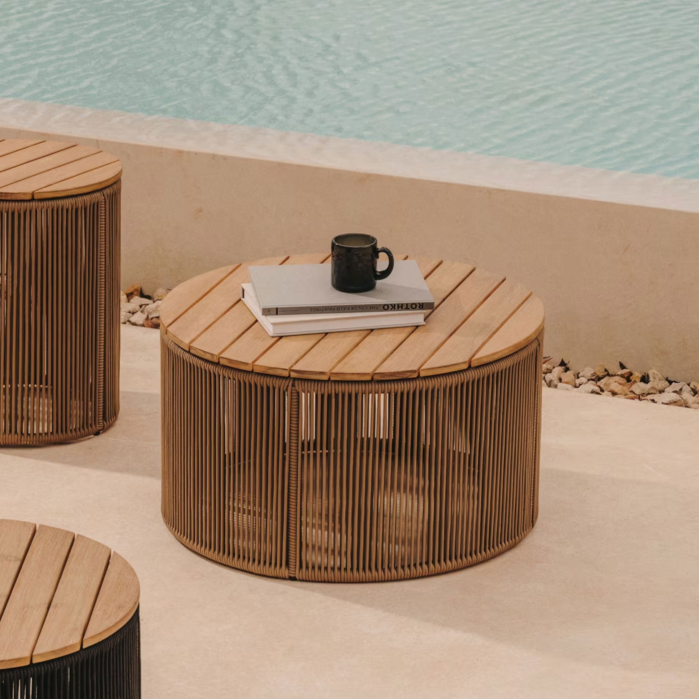 Kave Home Outdoor Salontafel 'Dandara' Acaciahout en touw, 70cm