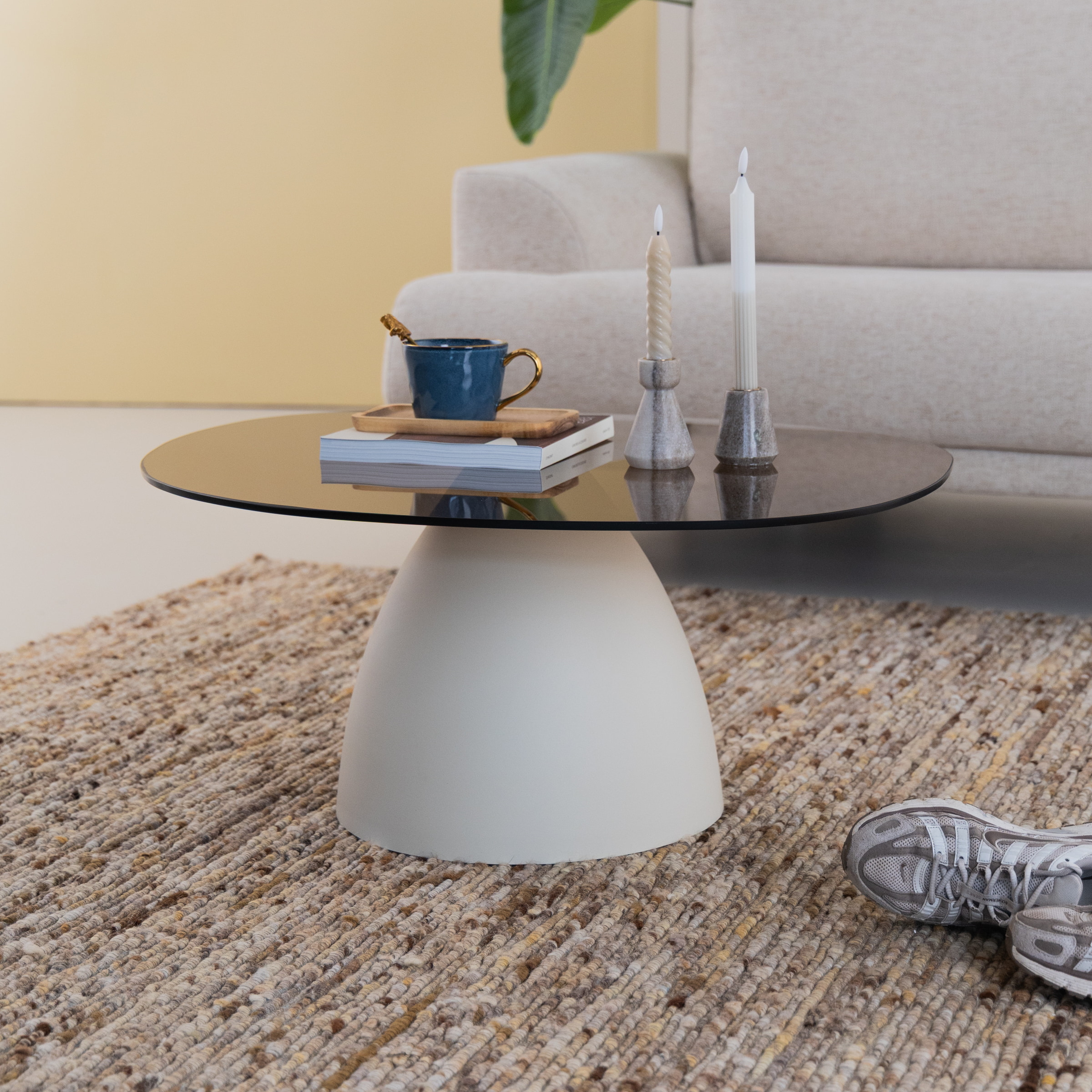 Sohome Organische Salontafel 'Jacky' Glas en betonlook, 86 x 76cm