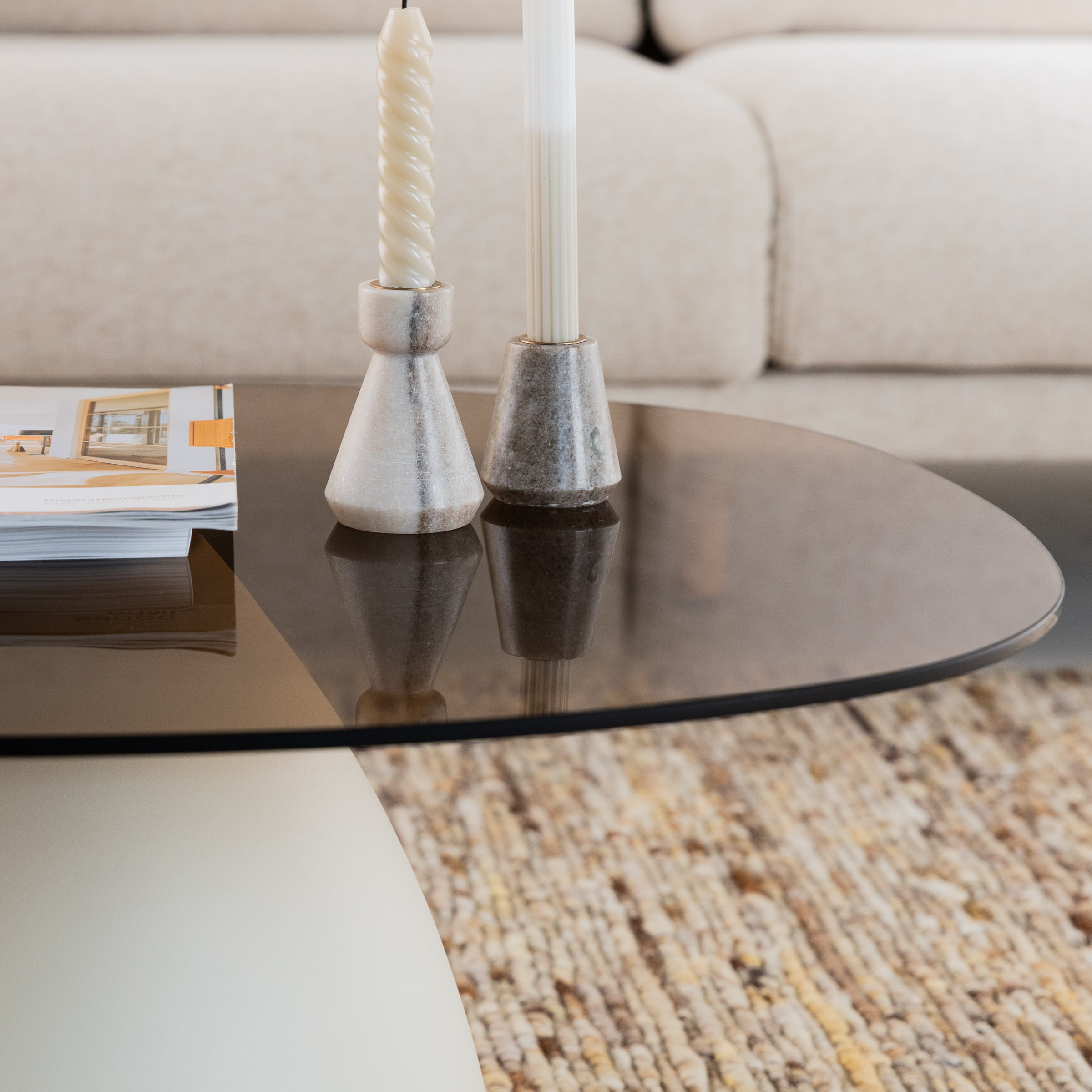 Sohome Organische Salontafel 'Jacky' Glas en betonlook, 86 x 76cm