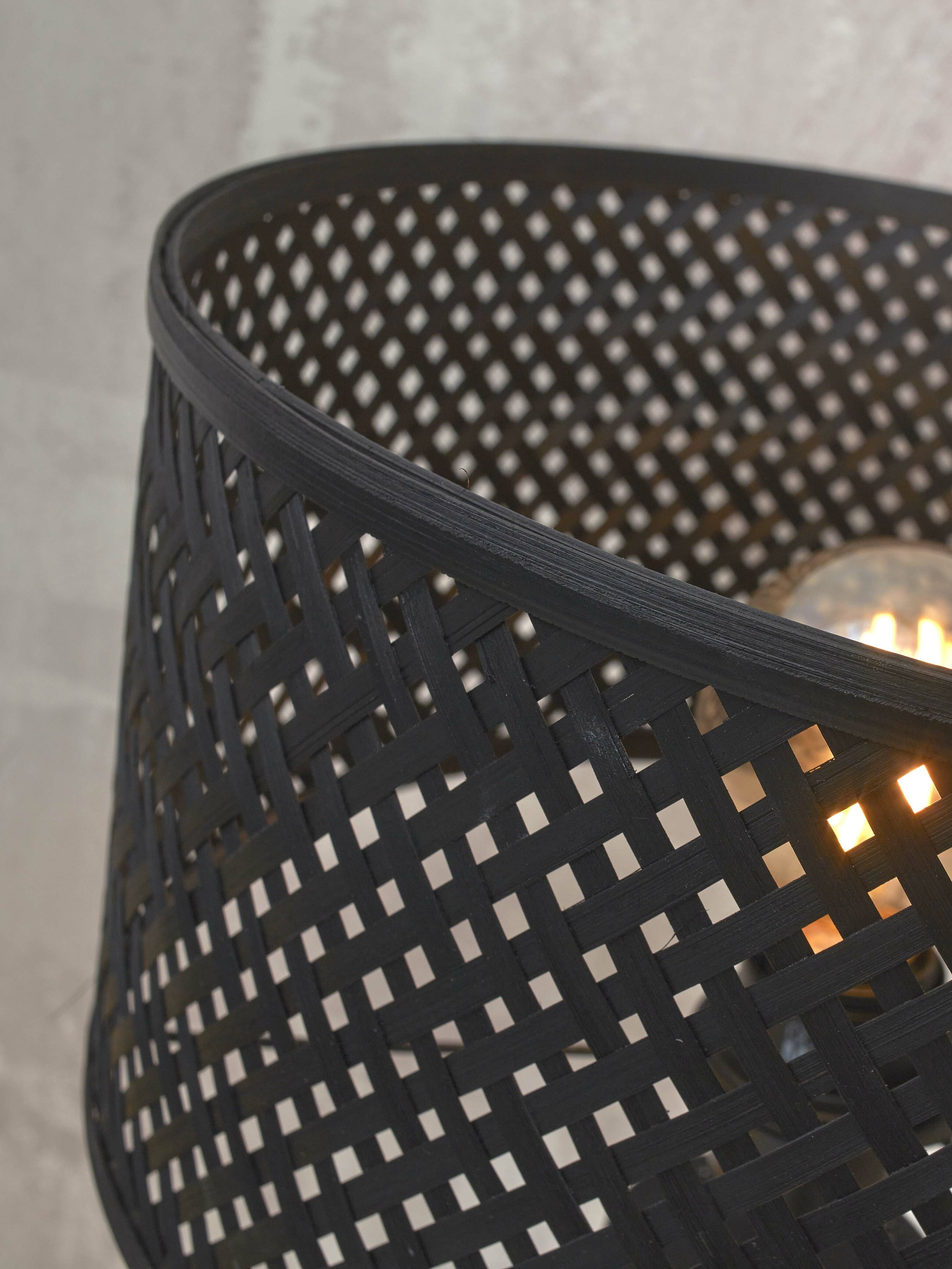 GOOD&MOJO Vloerlamp 'Java' 5-poot, Bamboe, kleur Zwart