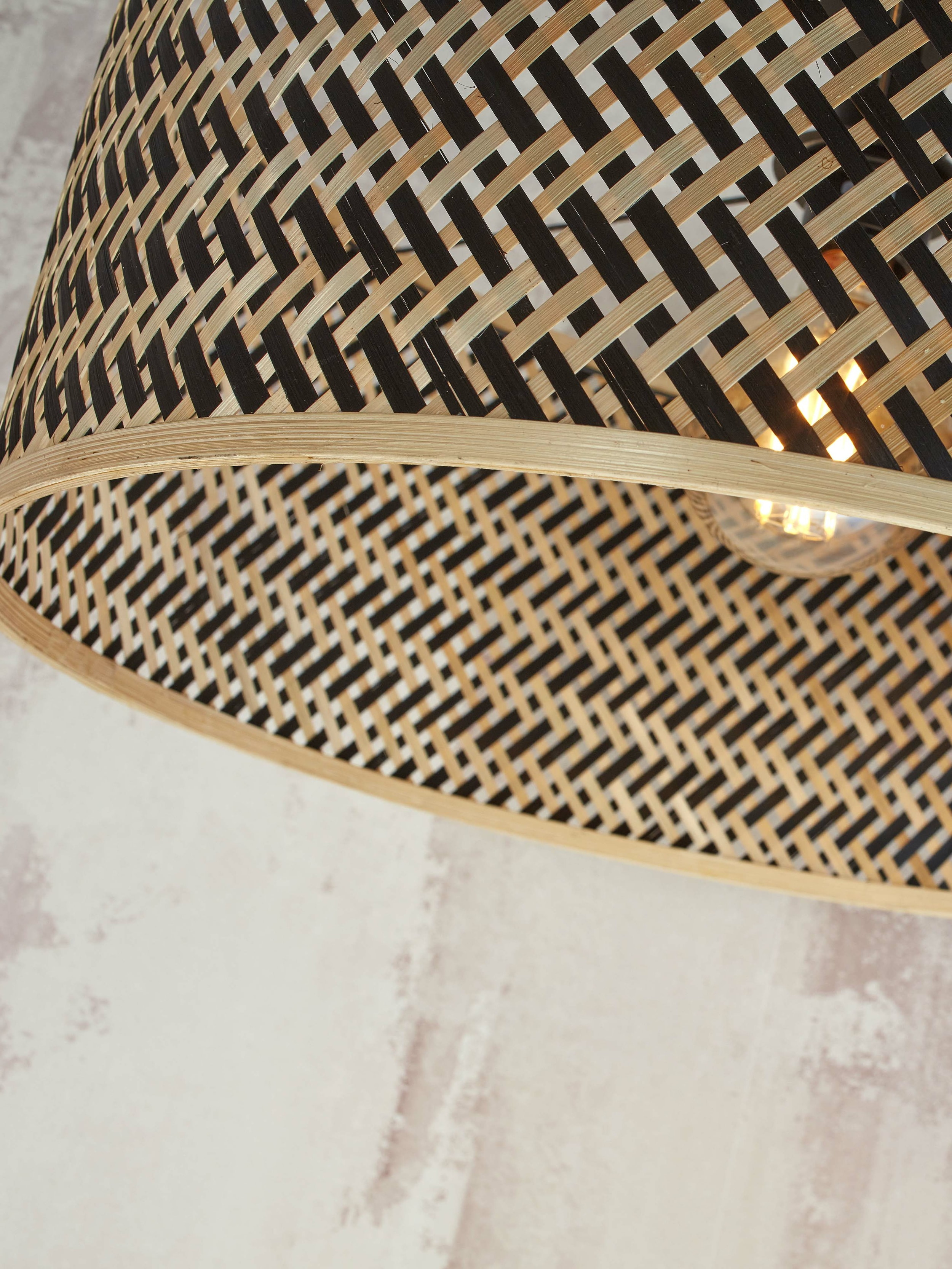 GOOD&MOJO Vloerlamp 'Java' Bamboe, 207cm, kleur Zwart/Naturel