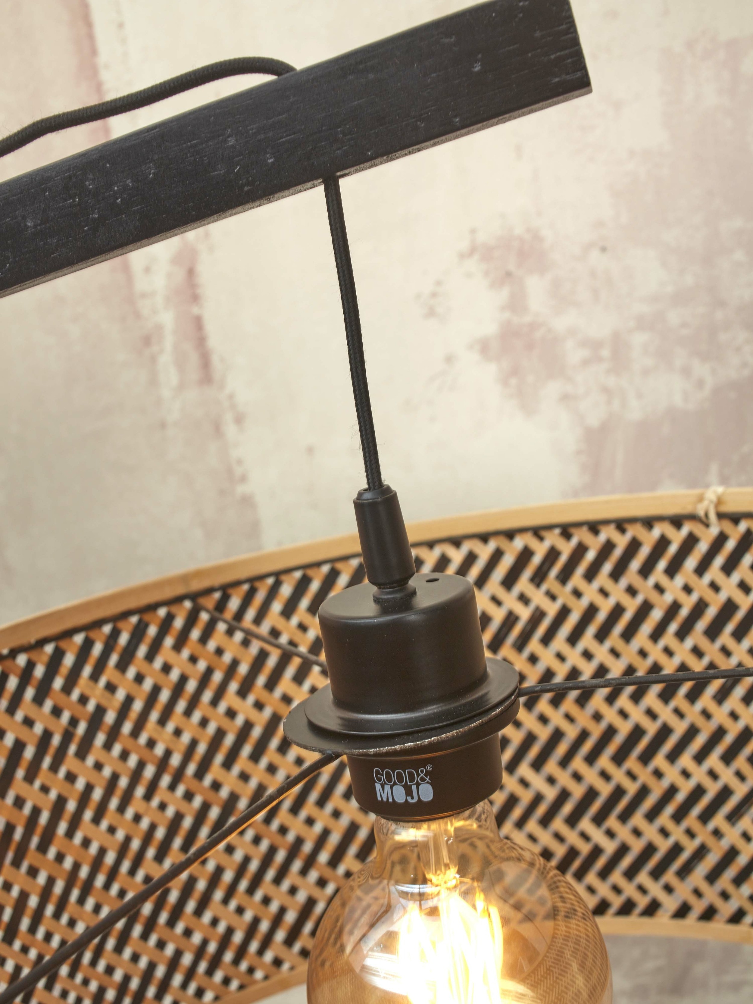 GOOD&MOJO Vloerlamp 'Java' Bamboe, 207cm, kleur Zwart/Naturel