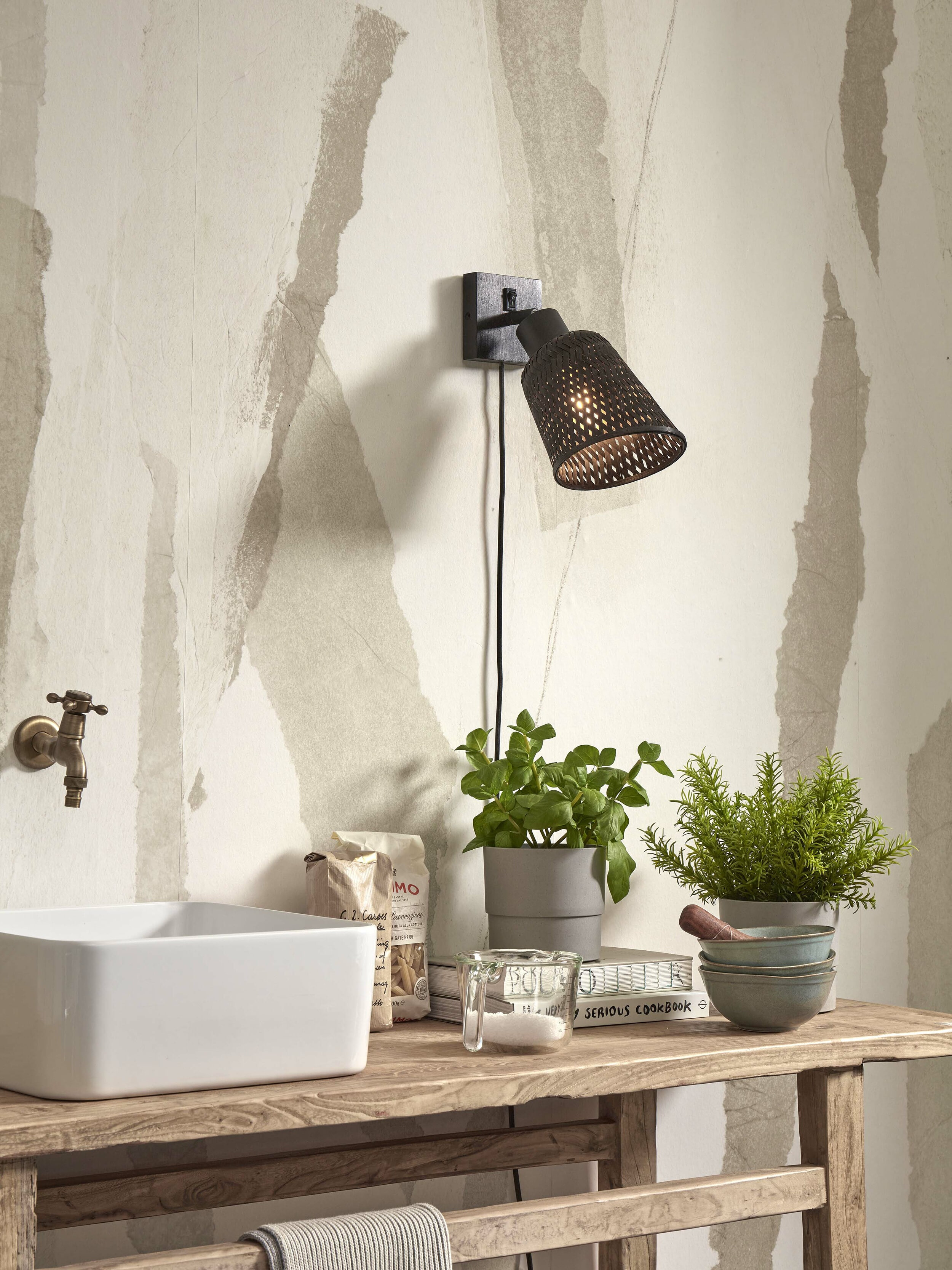 GOOD&MOJO Wandlamp 'Java' Bamboe, kleur Zwart