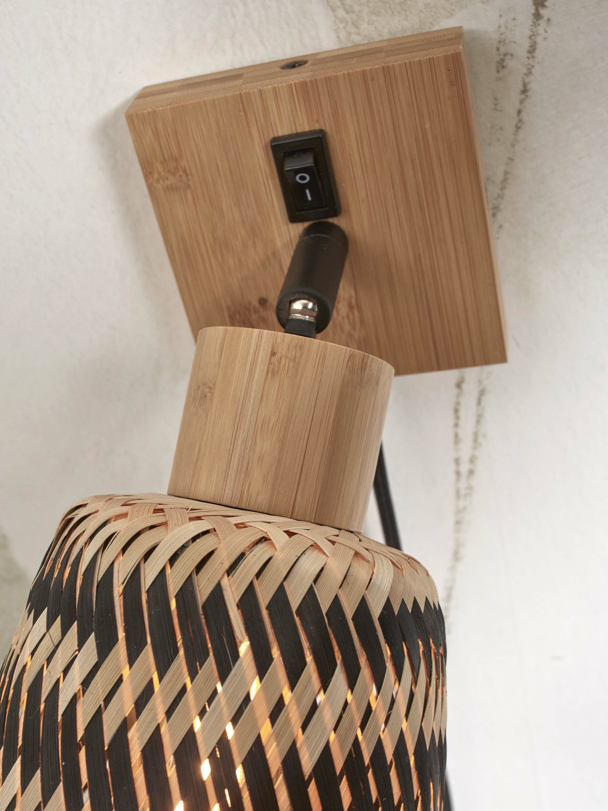 GOOD&MOJO Wandlamp 'Java' Bamboe, kleur Naturel/Zwart