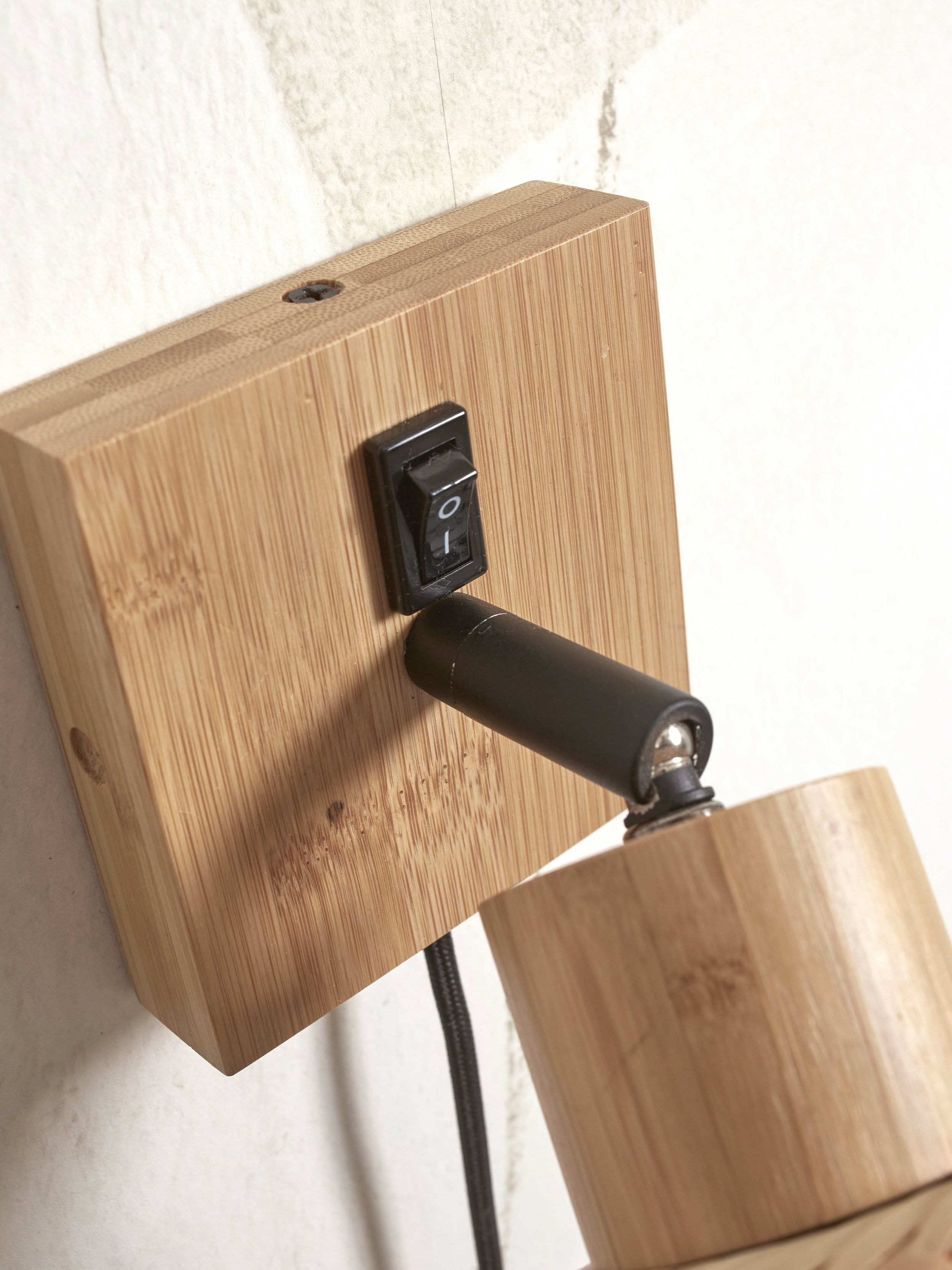 GOOD&MOJO Wandlamp 'Java' Bamboe, kleur Naturel/Zwart