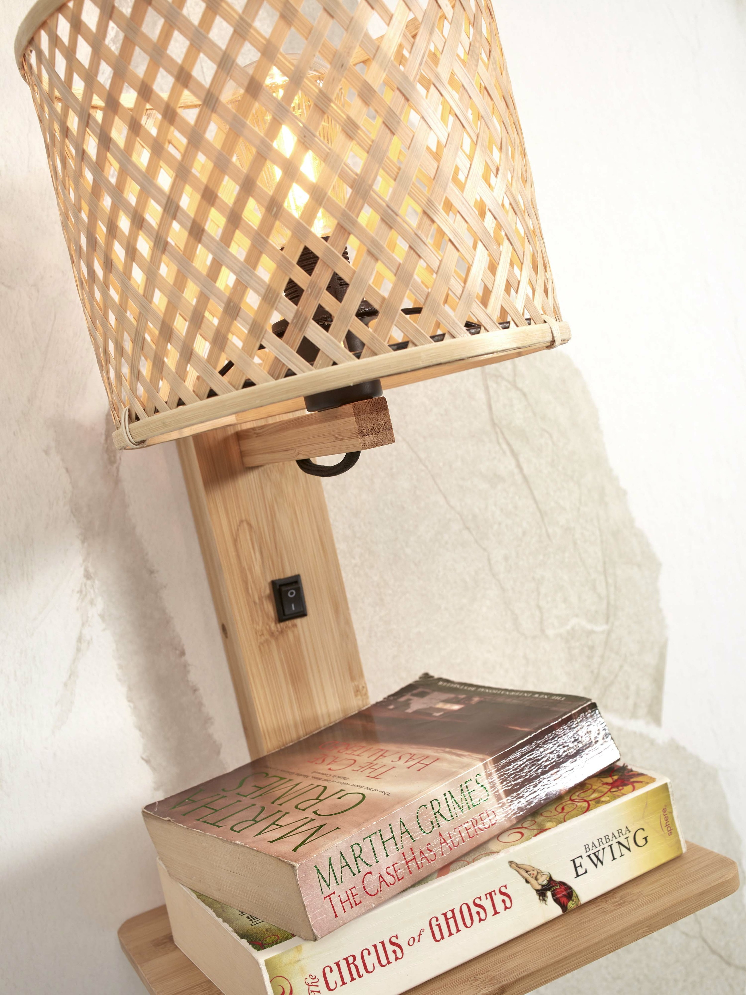 GOOD&MOJO Wandlamp 'Java' Met plankje, Bamboe, kleur Naturel