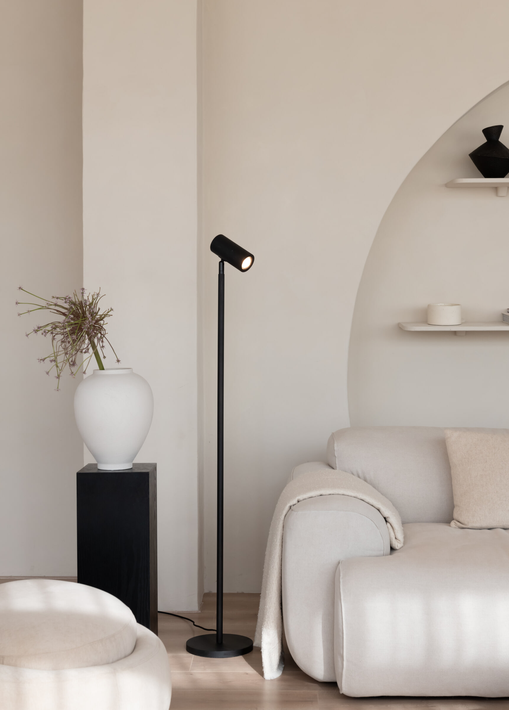 GOOD&MOJO Vloerlamp 'Java' Bamboe, 141cm, kleur Zwart