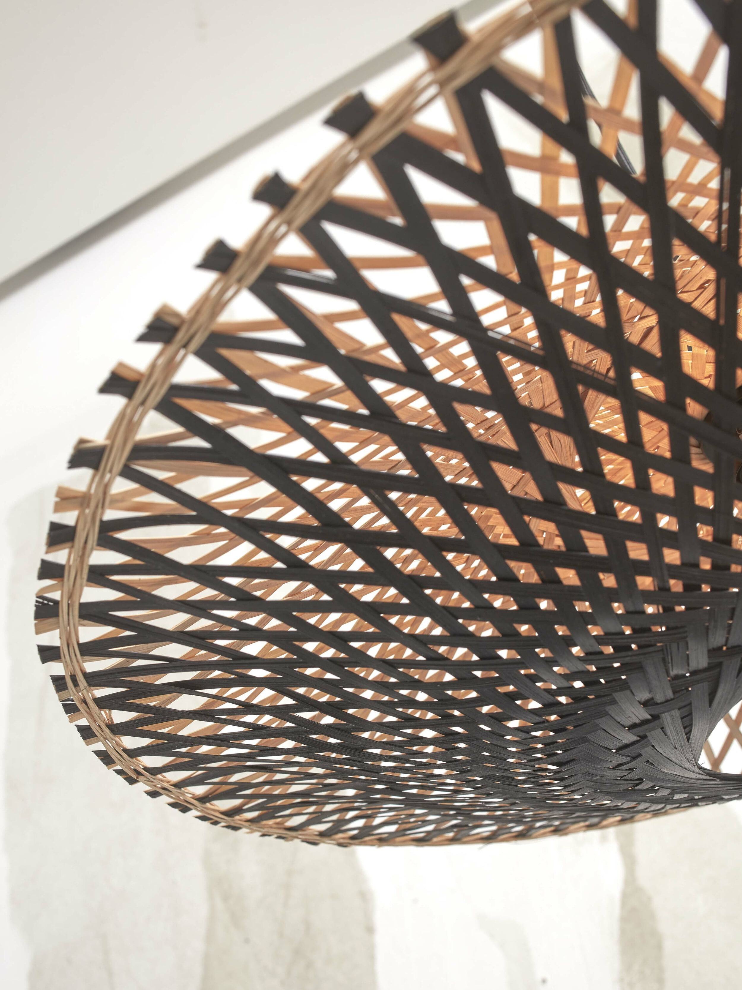 GOOD&MOJO Plafondlamp 'Kalimantan' Bamboe, 30cm, kleur Zwart/Naturel